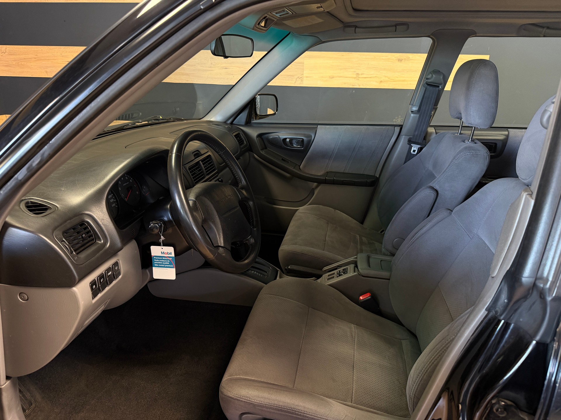 SUBARU Forester 2.0 Turbo Club Automatic-image-10