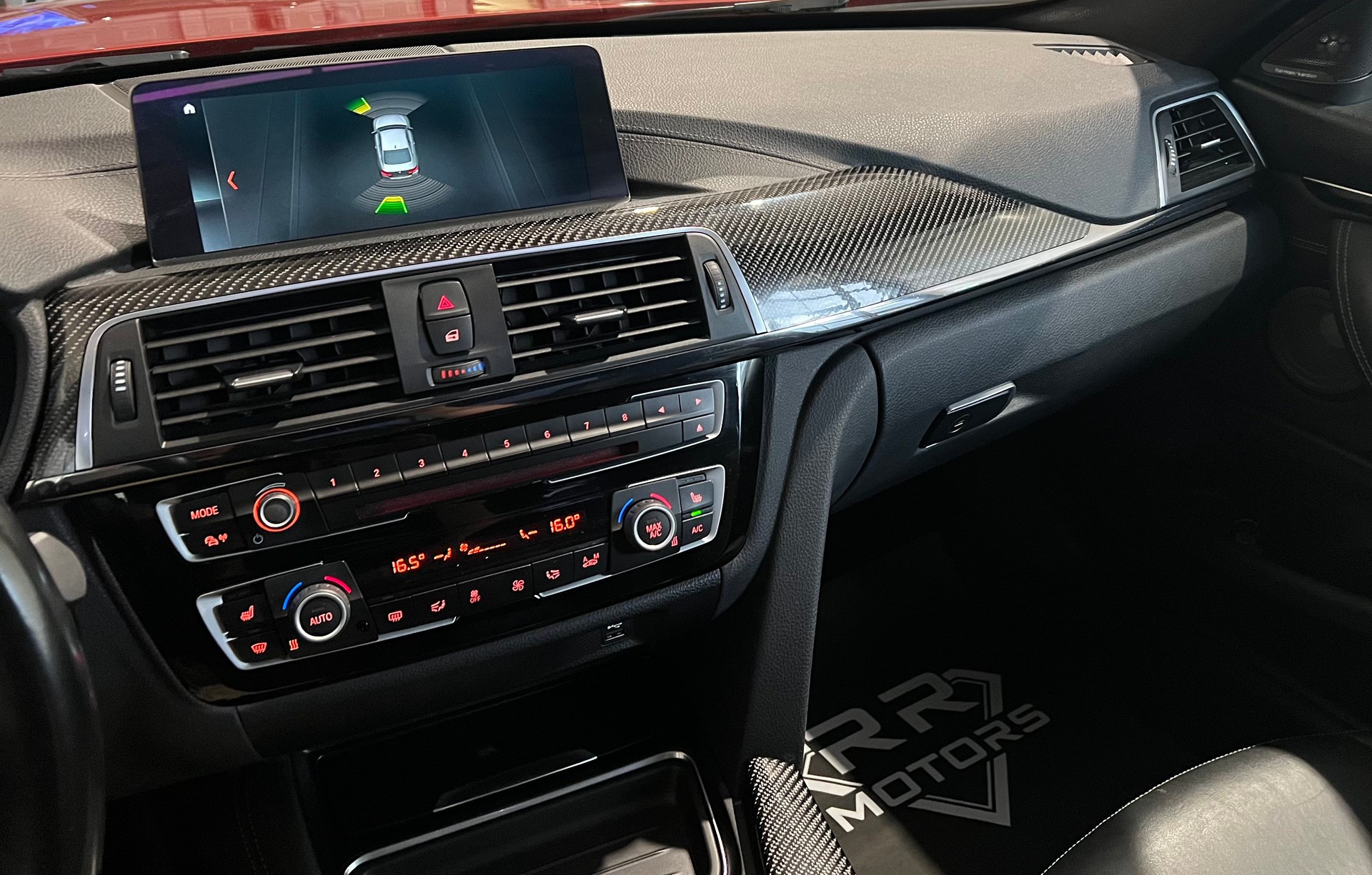 BMW M4 Coupé Competition DKG-image-8