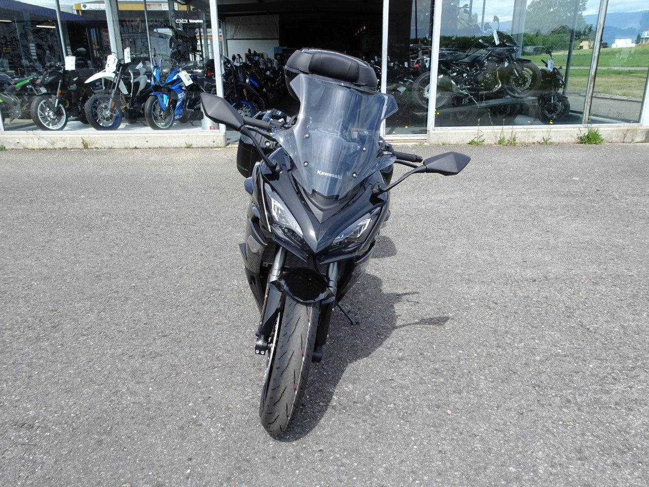 KAWASAKI Ninja 1100 SX Tourer +-showroom-element-2