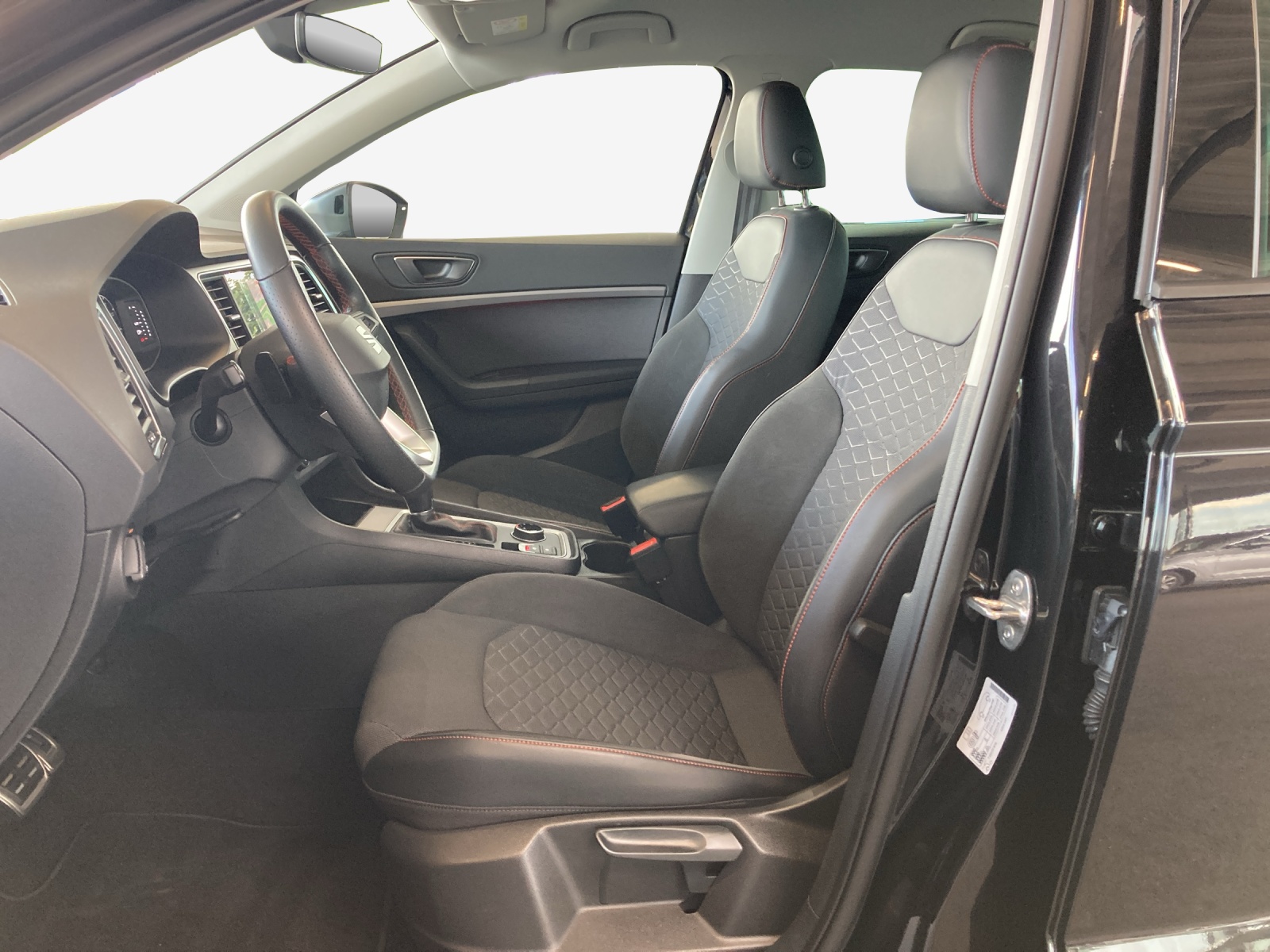 SEAT Ateca 1.5 TSI EVO DSG FR-image-7