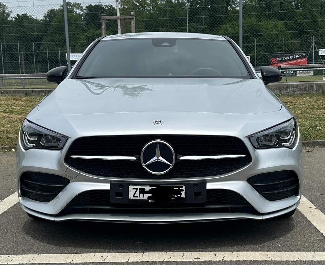 MERCEDES-BENZ CLA 200-image-1