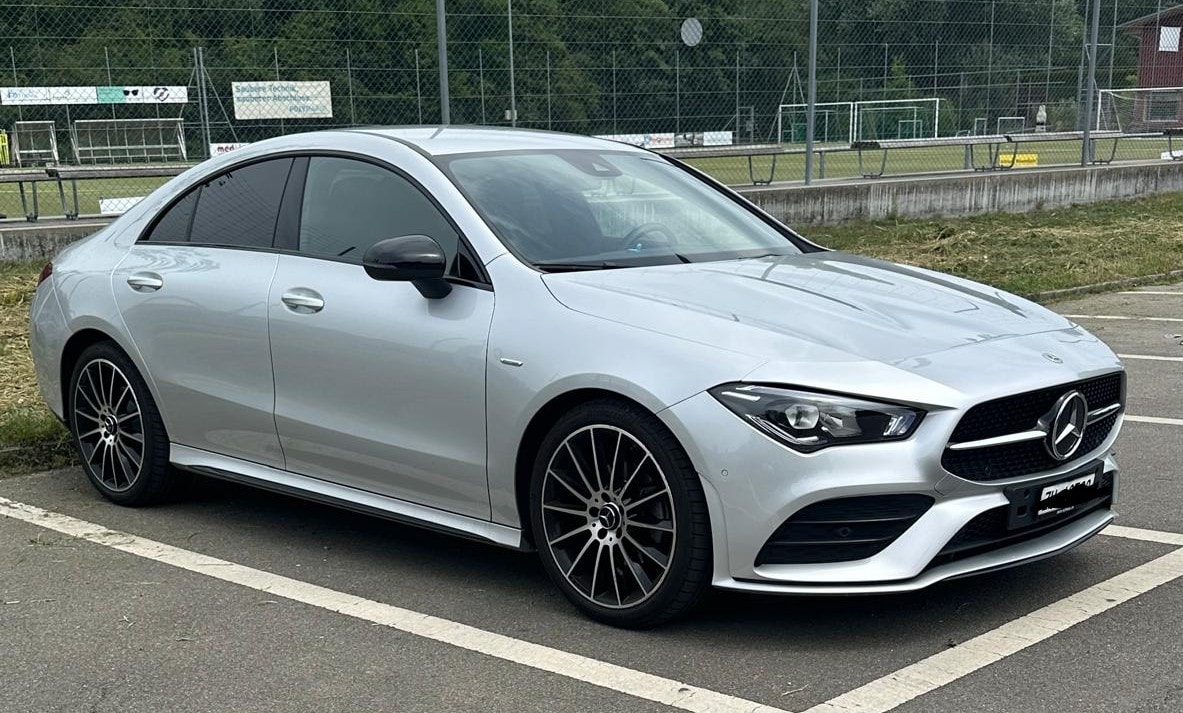 MERCEDES-BENZ CLA 200-image-0
