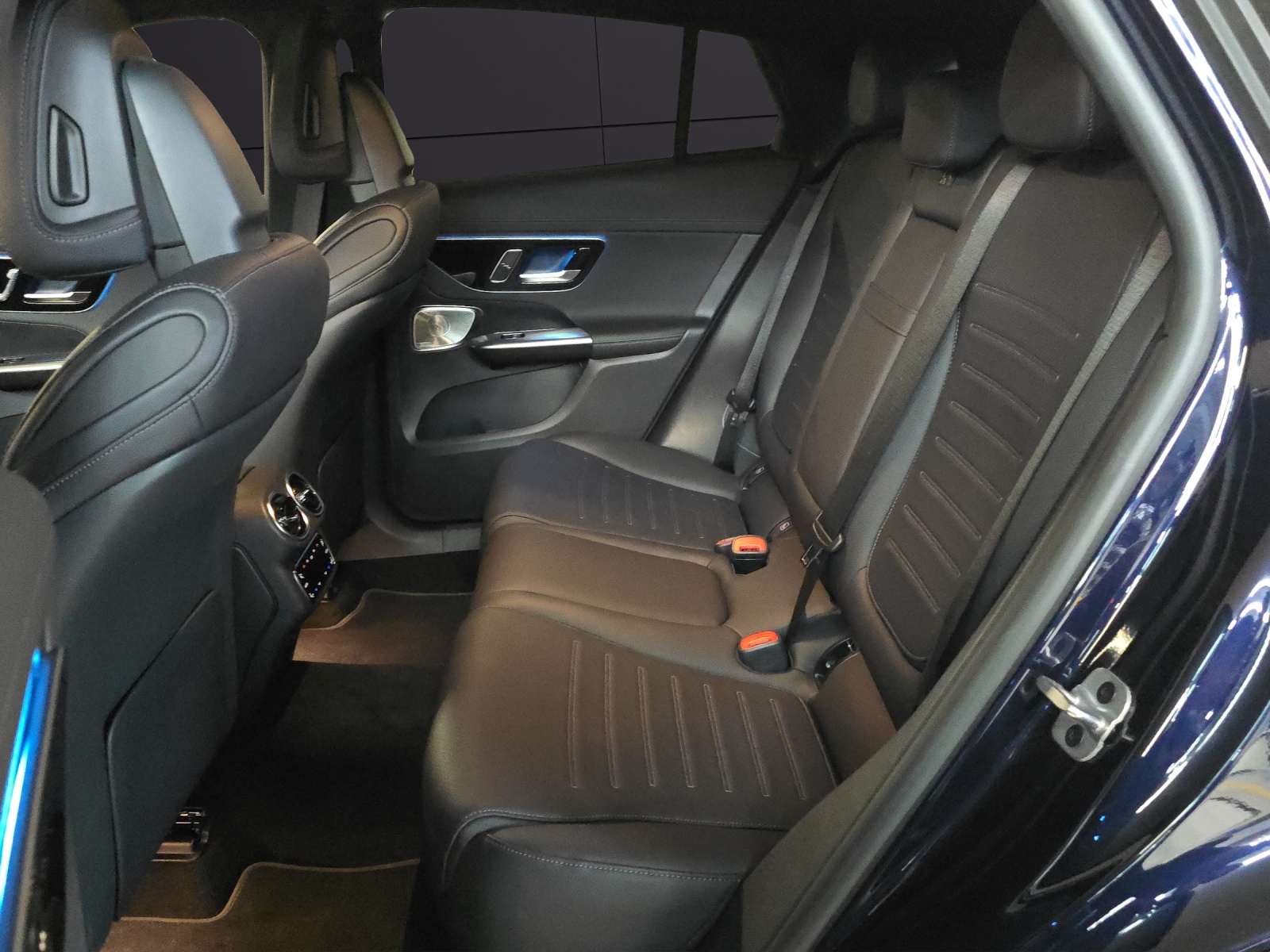 MERCEDES-BENZ GLC Coupé 300 de AMG Line 4Matic 9G-Tronic CH-Fahrzeug-image-20