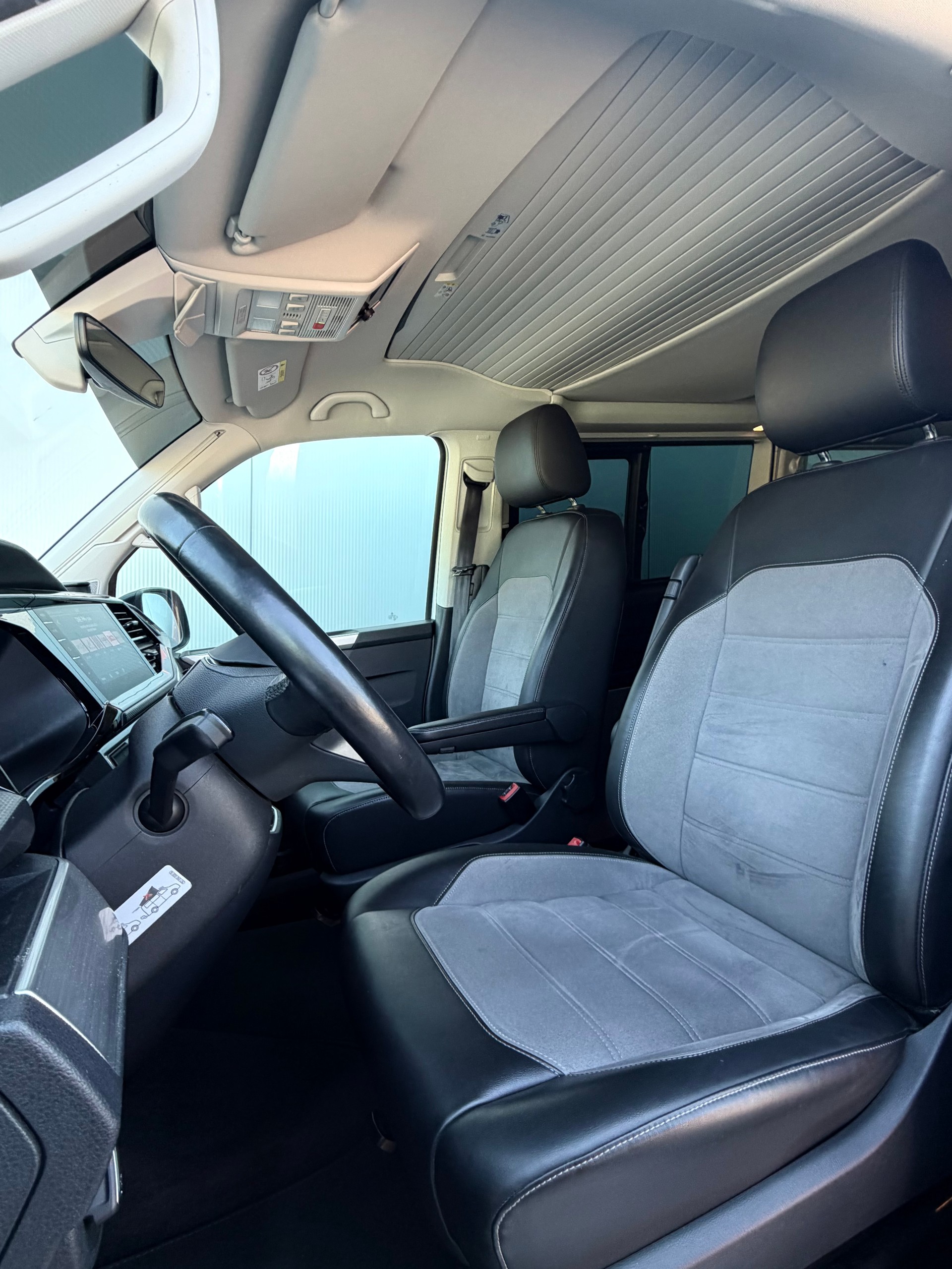 VW T6.1 California 2.0 TDI Beach Liberty DSG-image-6