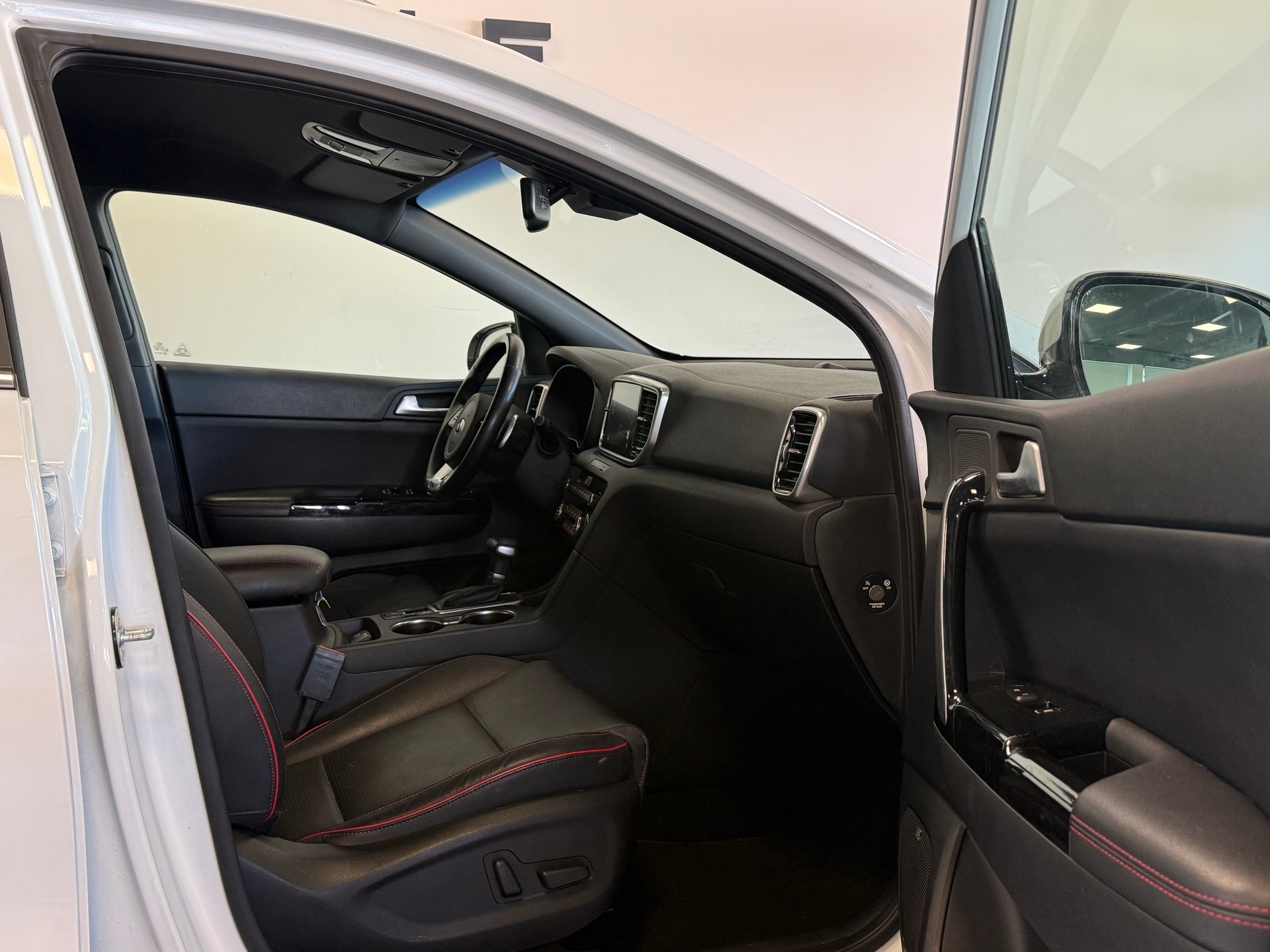 KIA Sportage 1.6 T-GDi GT-Line 4WD Automat-image-10