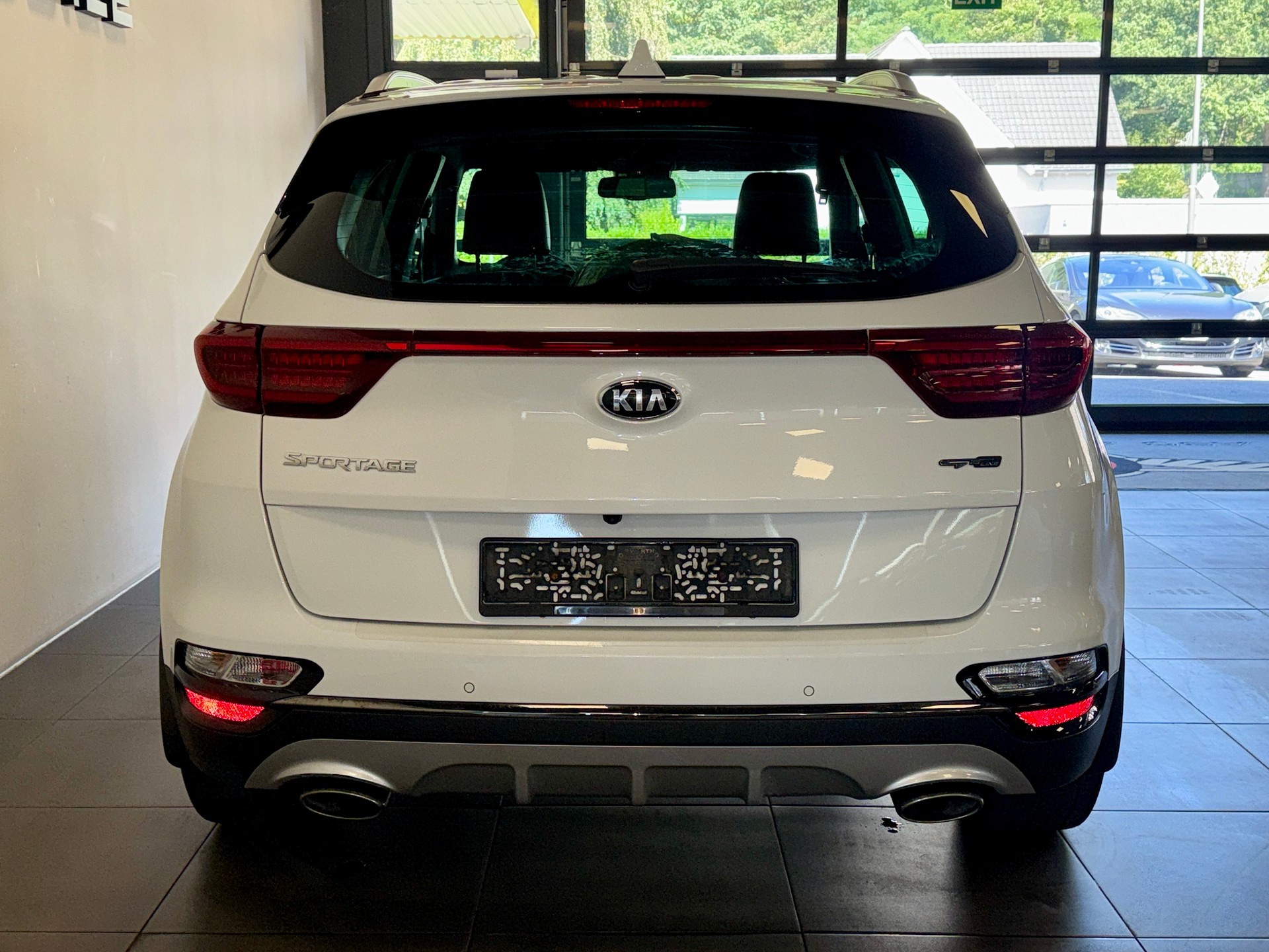 KIA Sportage 1.6 T-GDi GT-Line 4WD Automat-image-3