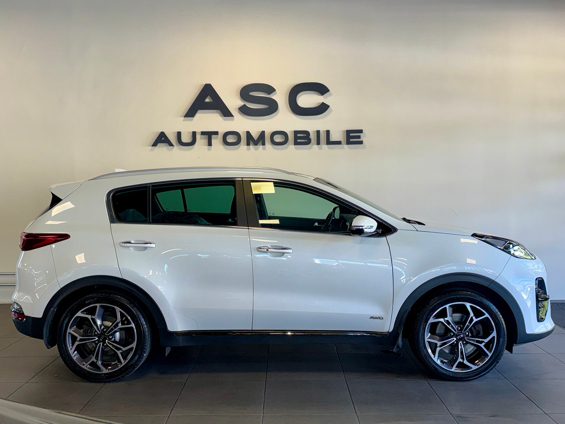 KIA Sportage 1.6 T-GDi GT-Line 4WD Automat-image-1