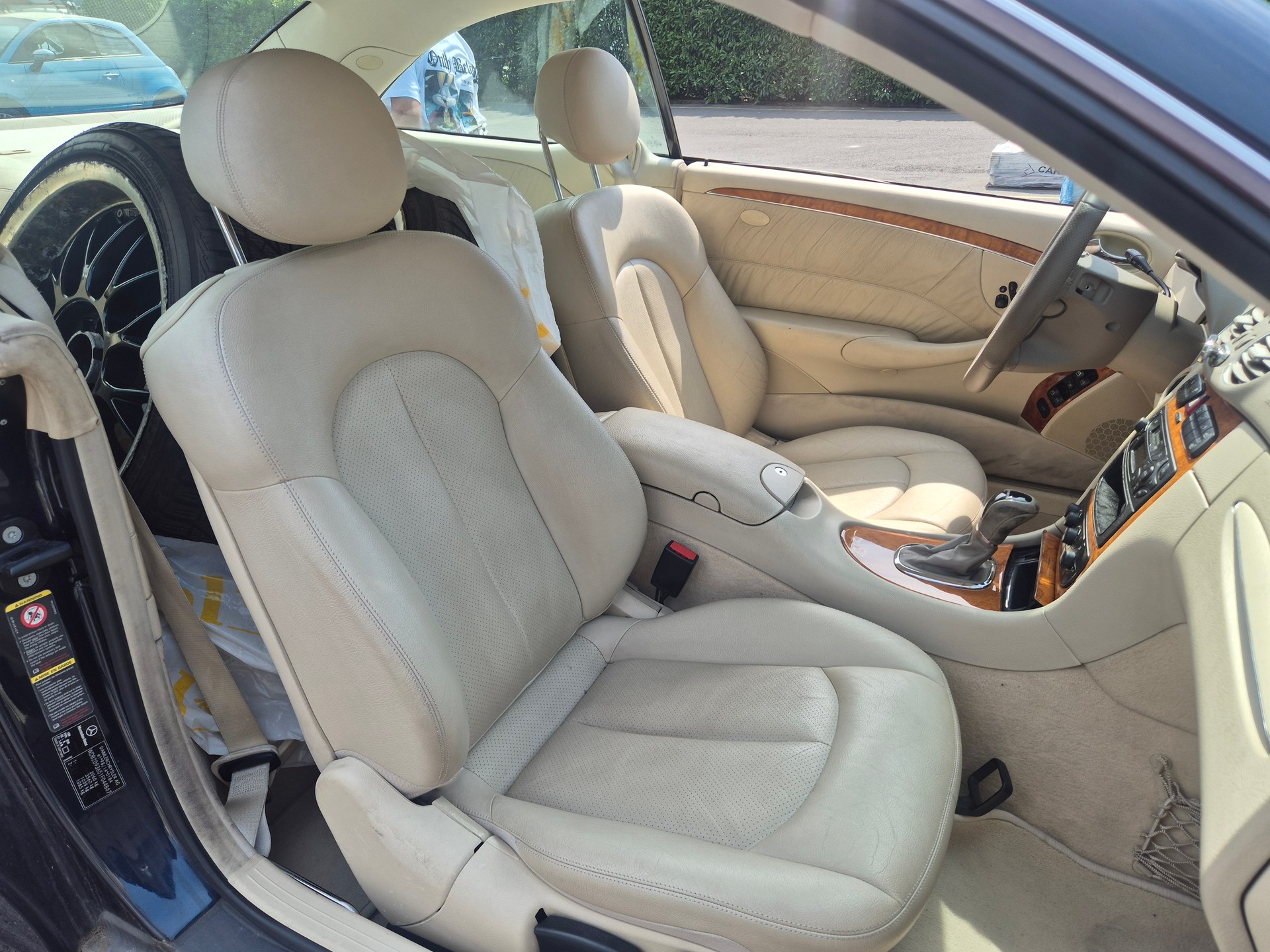 MERCEDES-BENZ CLK 320 Avantgarde Automatic-image-8
