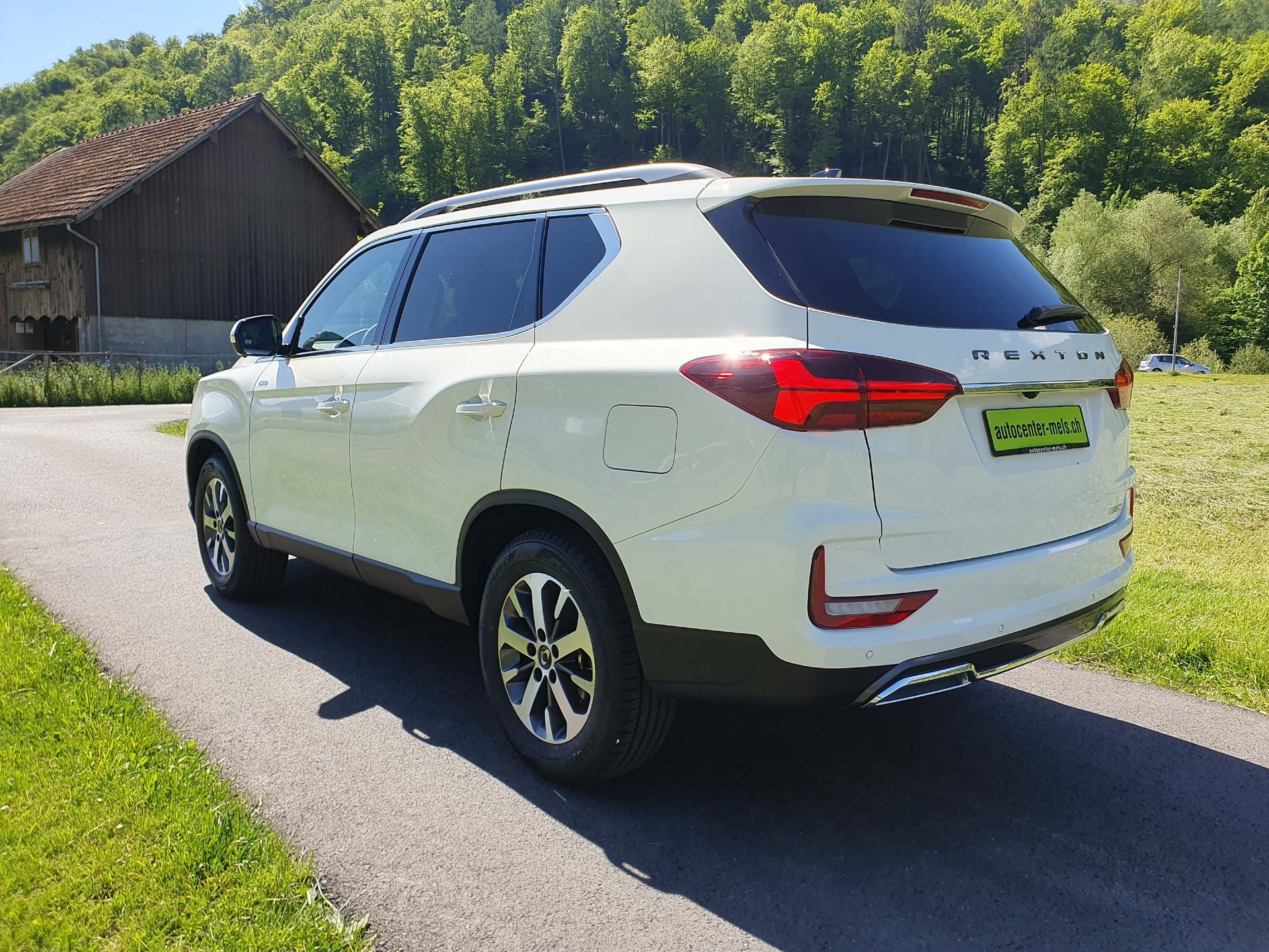 KGM-SsangYong Rexton RX 2.2 Executive 4x4 MJ26-image-4