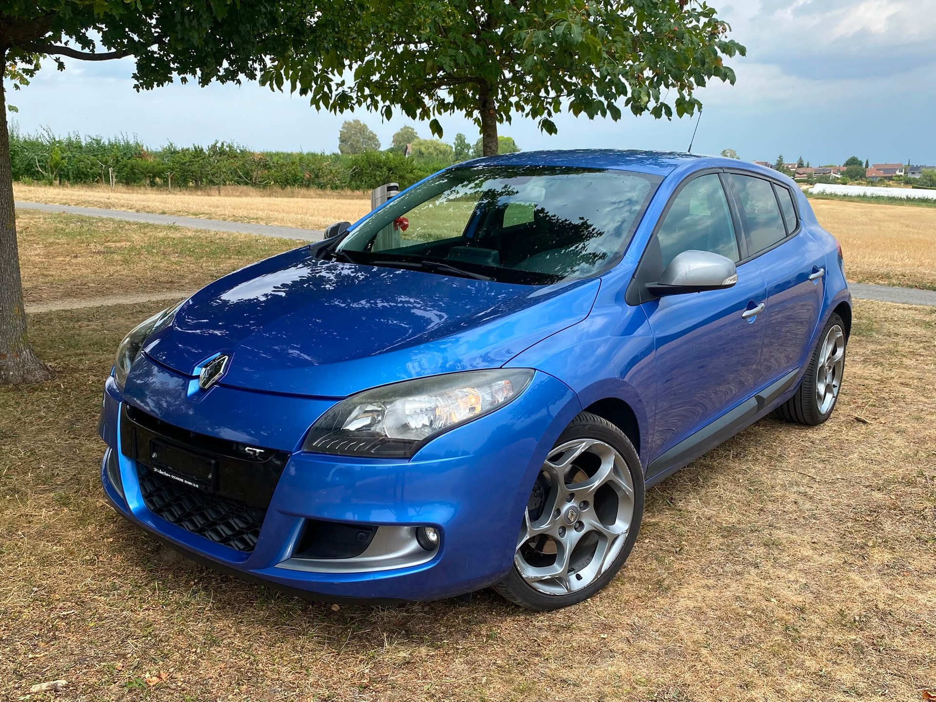 RENAULT Mégane 2.0 16V Turbo Privilège << écran cassé >>-image-1