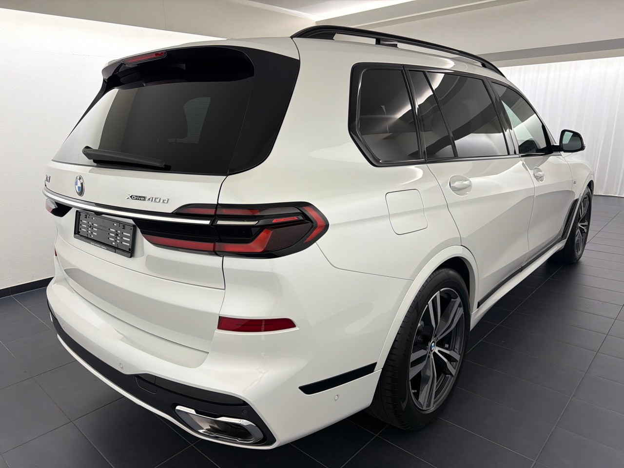 BMW X7 xDr 48V 40d M Sport-image-2