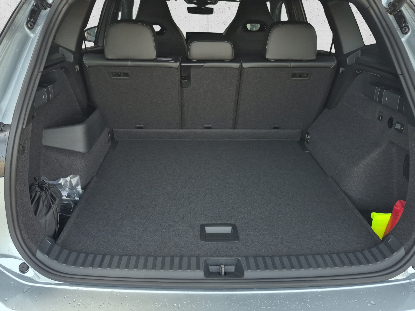 VW Tayron 2.0 TSI R-Line United DSG 4Motion-image-14
