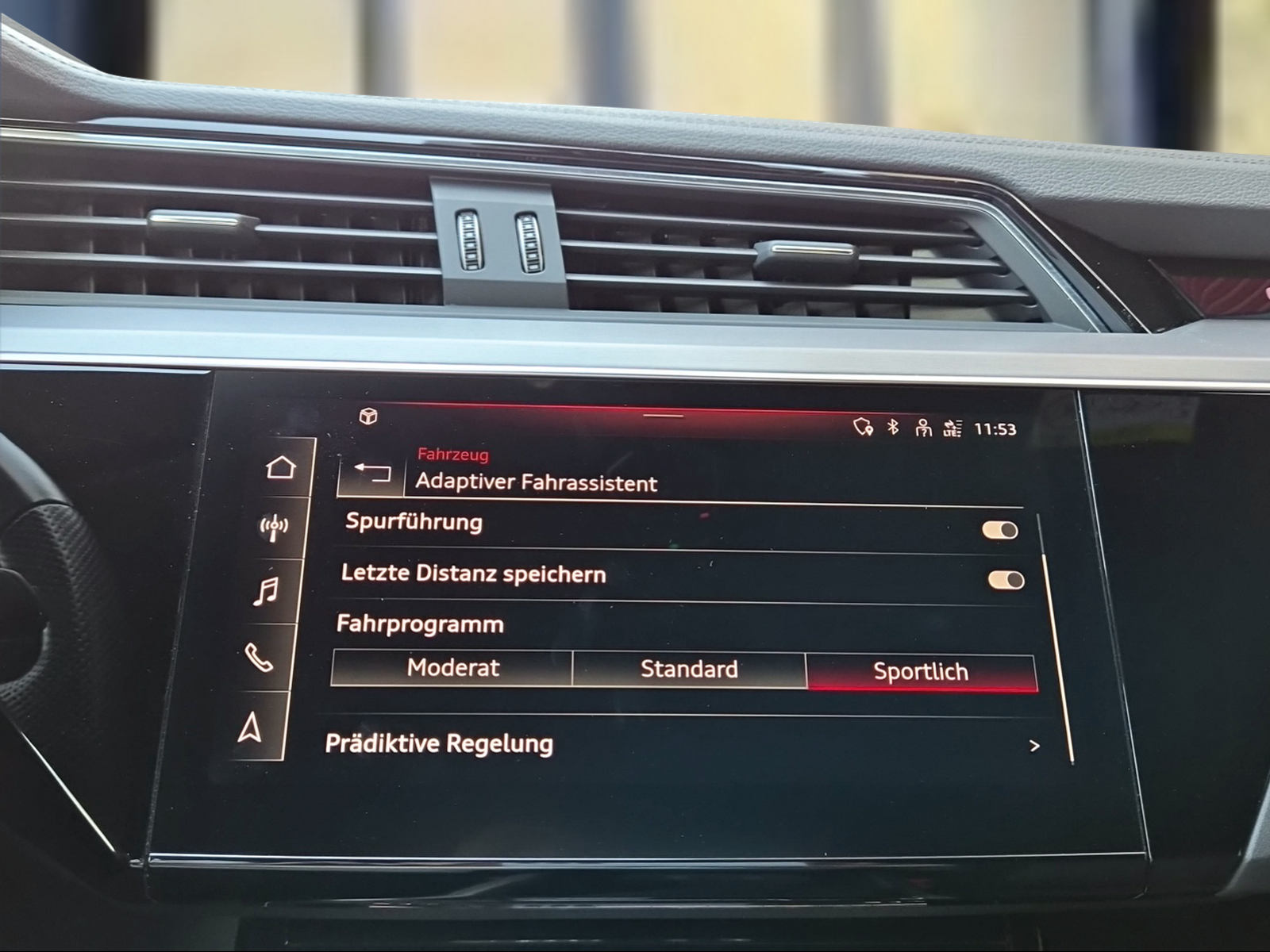 AUDI audi e-tron 55 S Line Black Edition quattro Daytonagrau Perleffekt-image-13