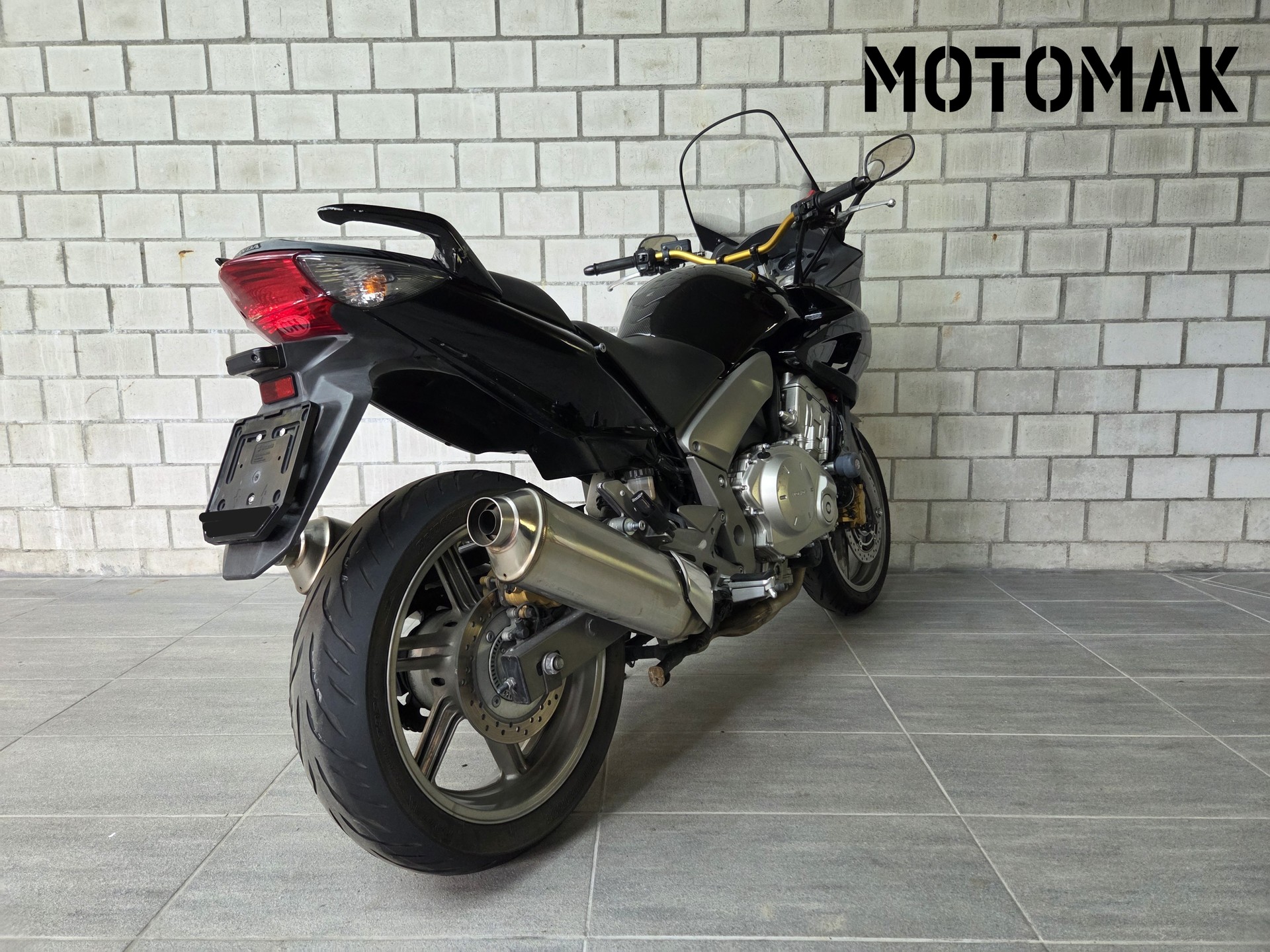 HONDA CBF 1000 ABS-image-2