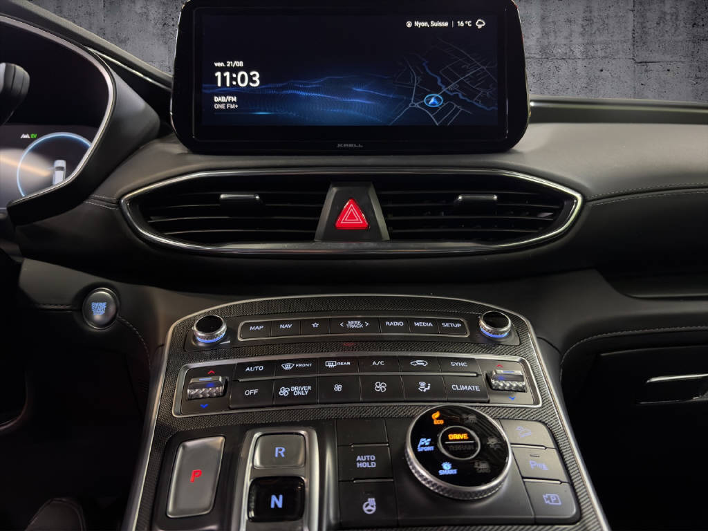 HYUNDAI Santa Fe 1.6 T-GDi HEV Amplia-image-7