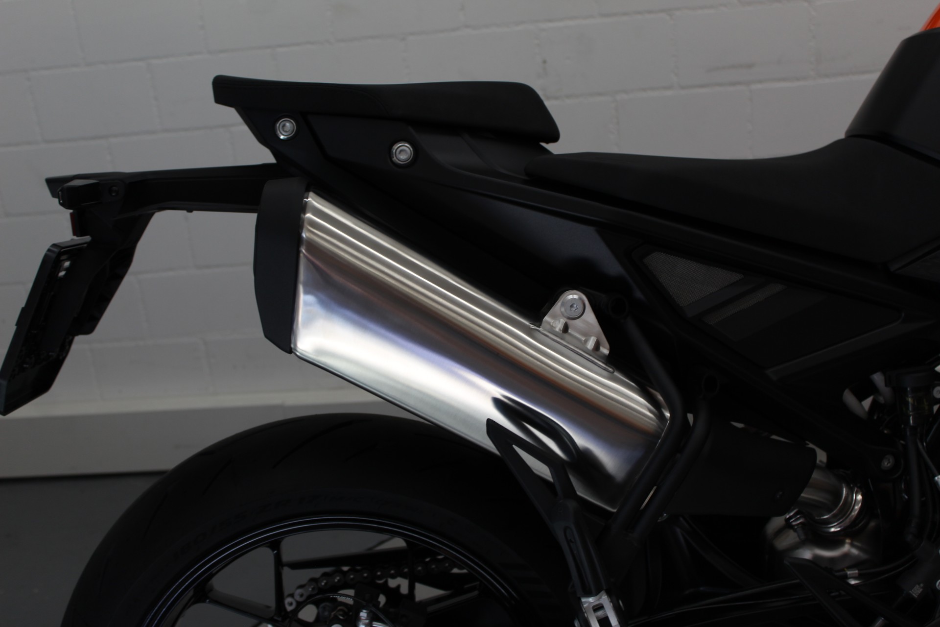 KTM 790 Duke L 2027-image-9
