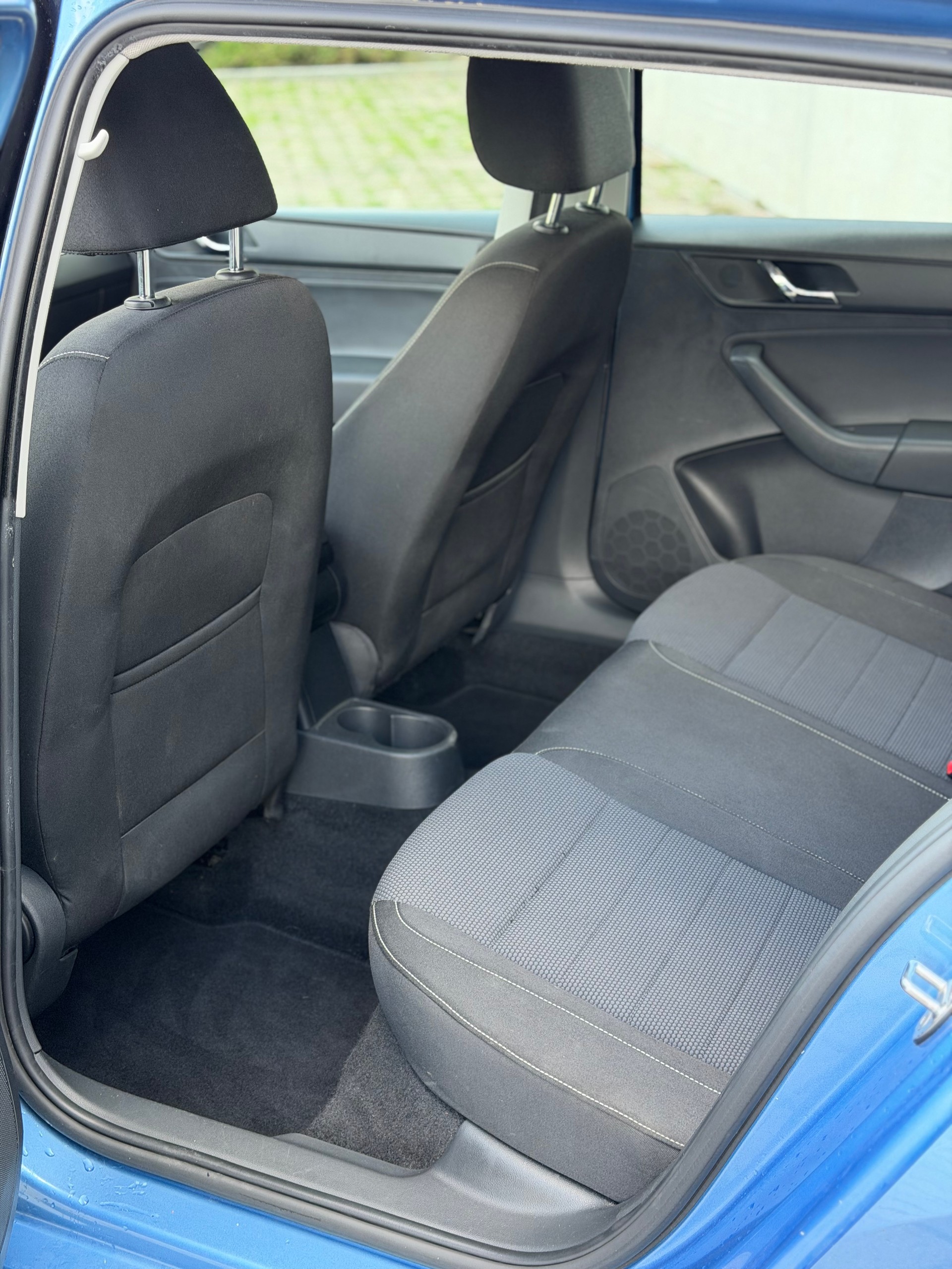 SKODA Rapid Spaceback 1.4 TSI Ambition DSG-image-7