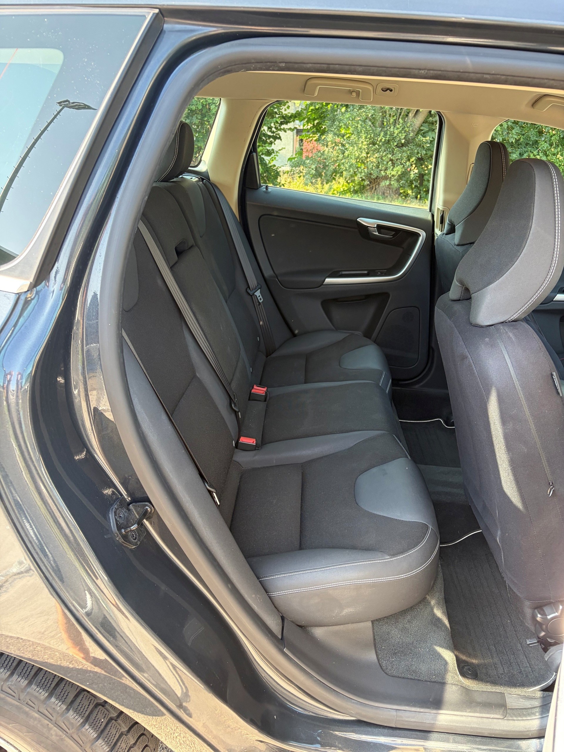 VOLVO 2.4 D Summum-image-5