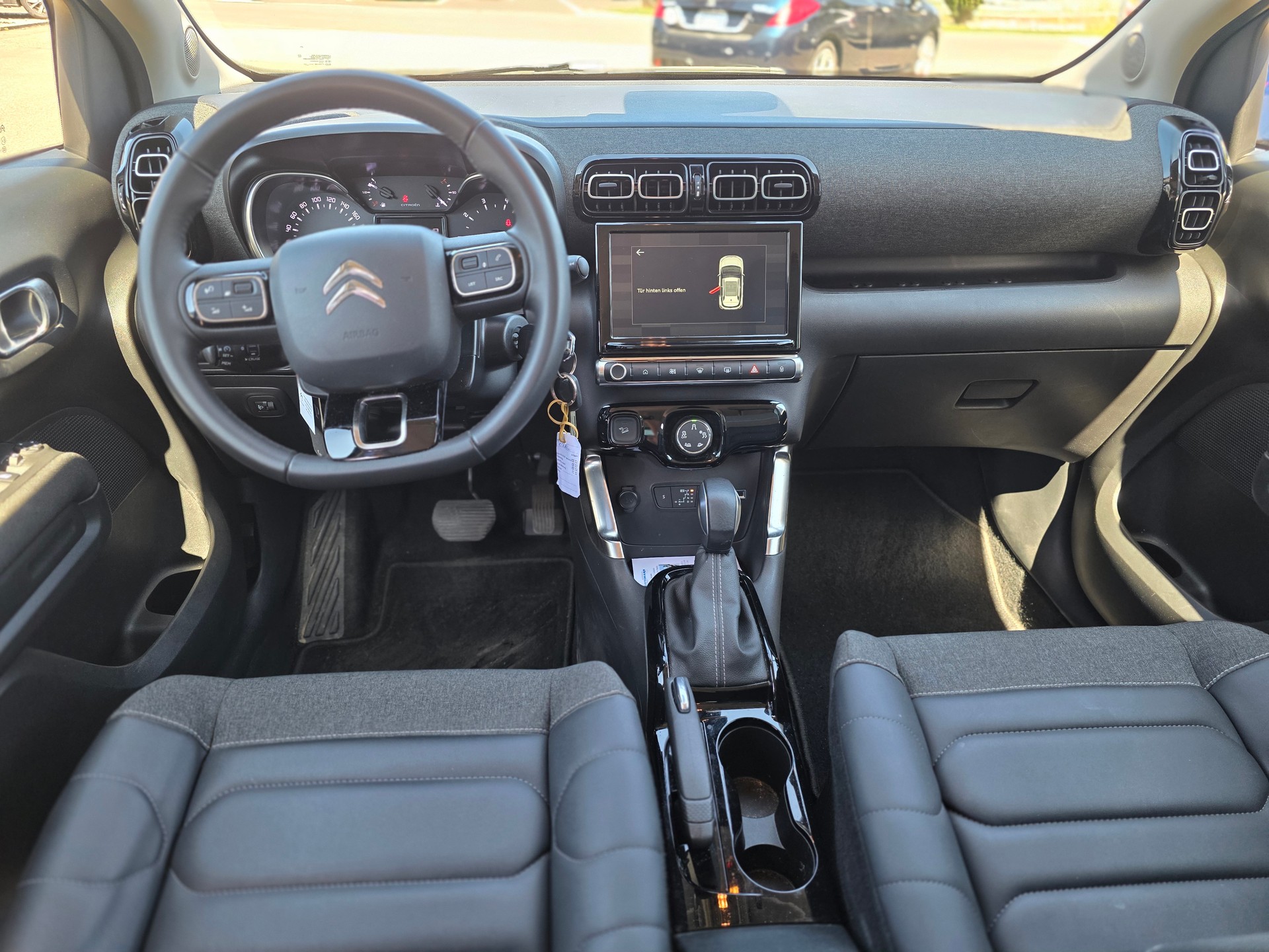 CITROEN C3 Aircross 1.2i PureTech Swiss Edition EAT6-image-9