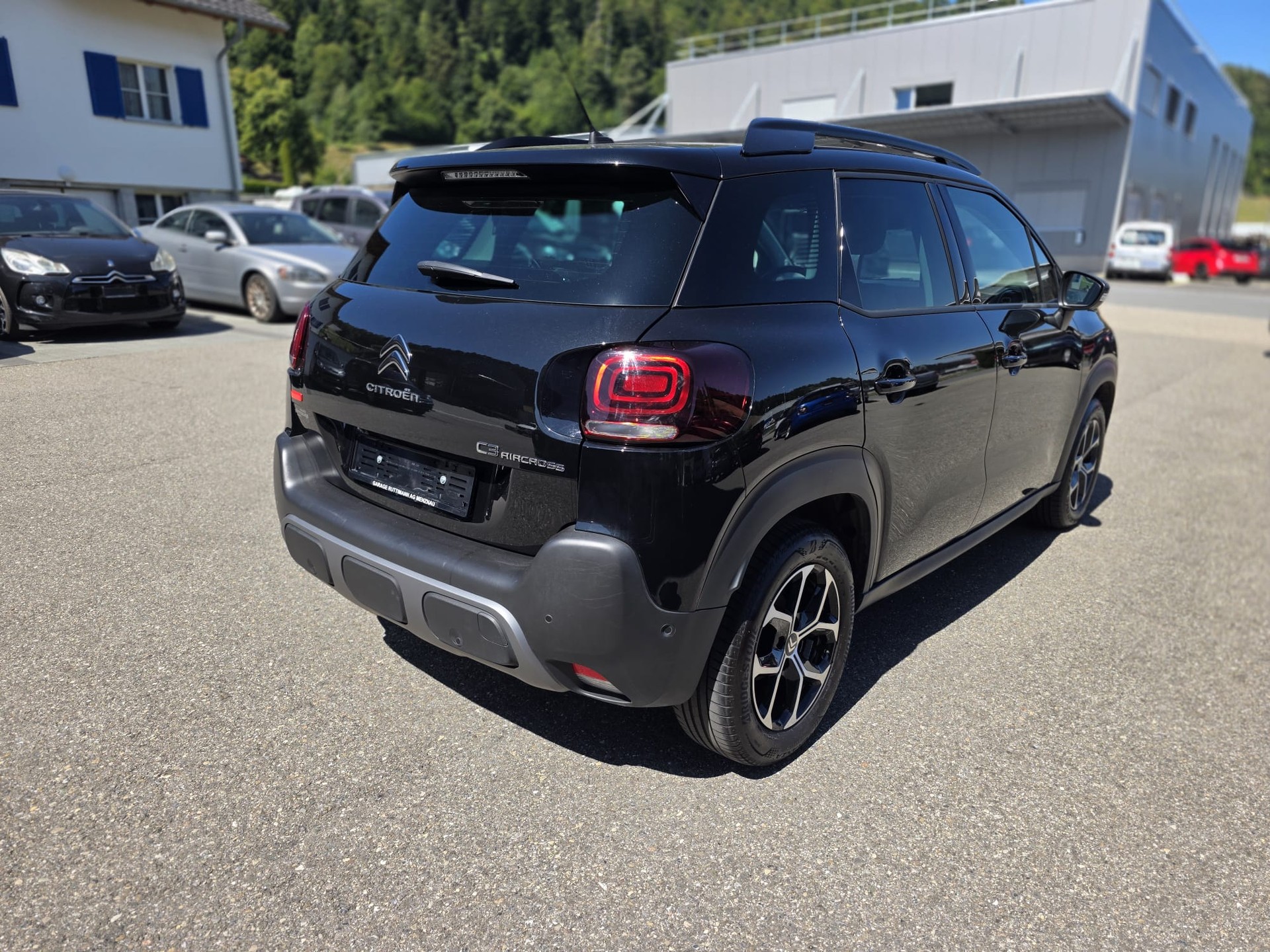 CITROEN C3 Aircross 1.2i PureTech Swiss Edition EAT6-image-4