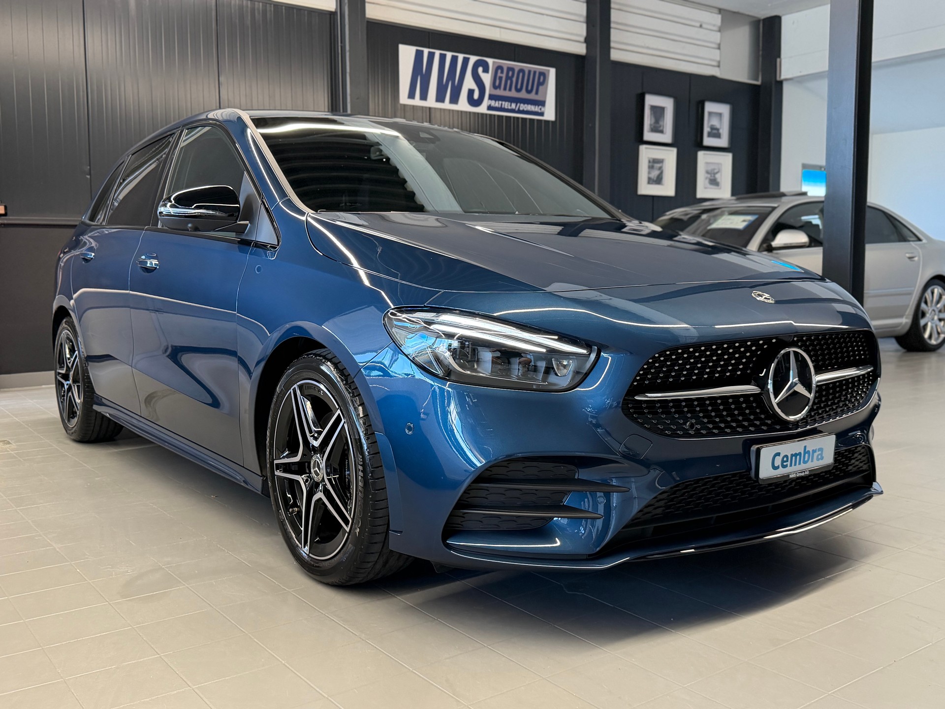 MERCEDES-BENZ B 200 AMG Line 7G-DCT-image-0