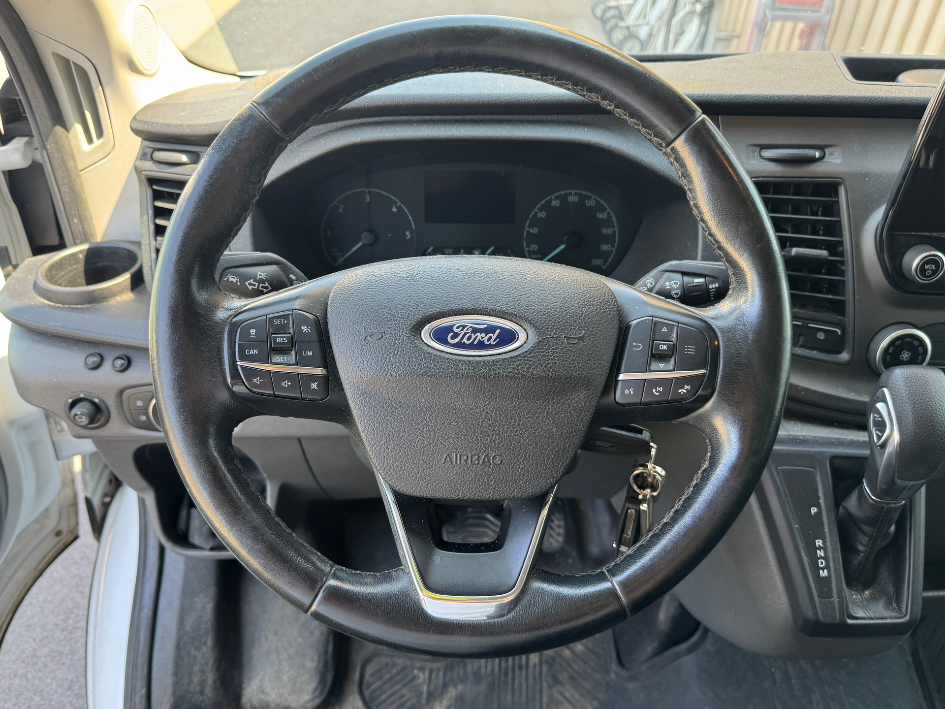 FORD Transit 350 L5 Trend 2.0 TDCi 170 HD RWD A-image-9