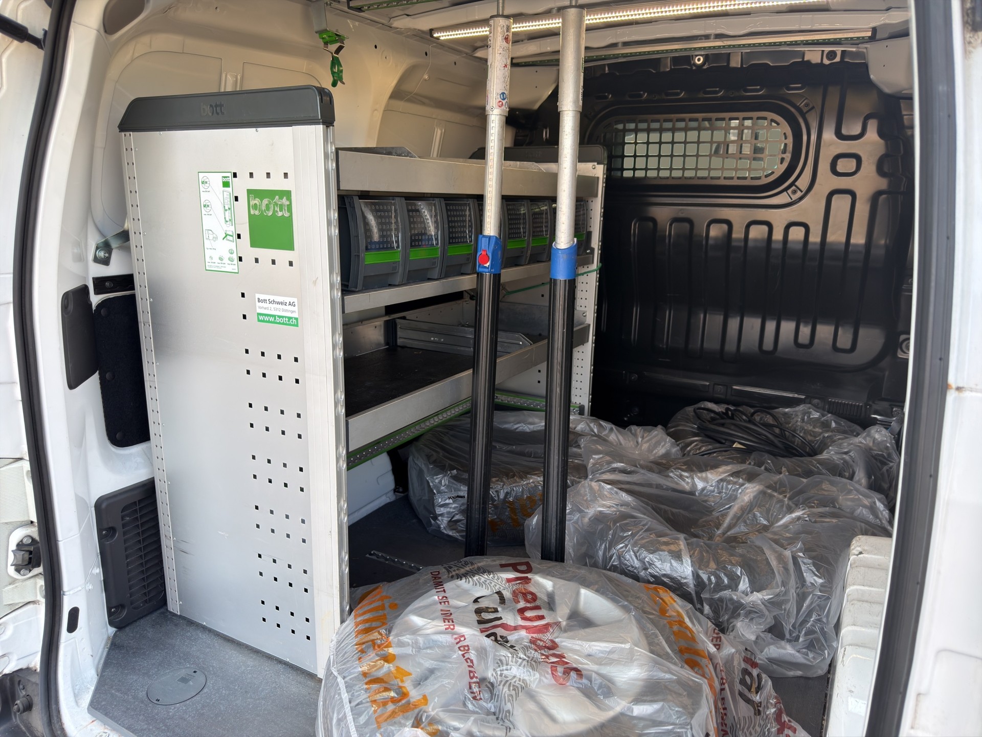 NISSAN e-NV200 Premium (inklusive. battery)-image-8