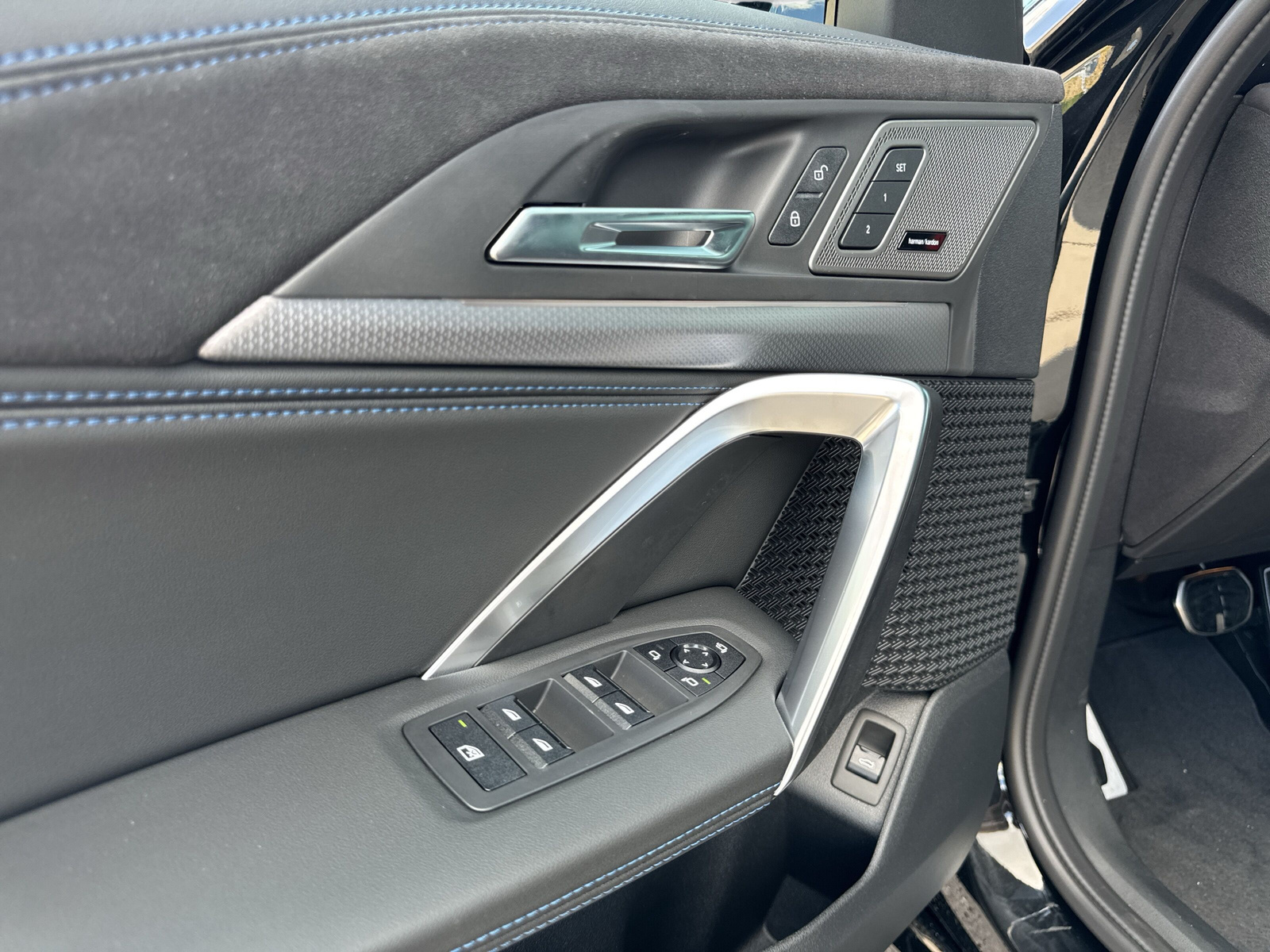 BMW X2 xDrive M35i M Sport Pro-image-21