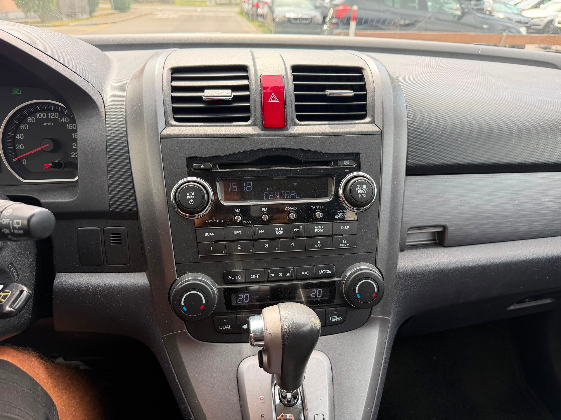 HONDA CR-V 2.0 4WD Executive-image-7