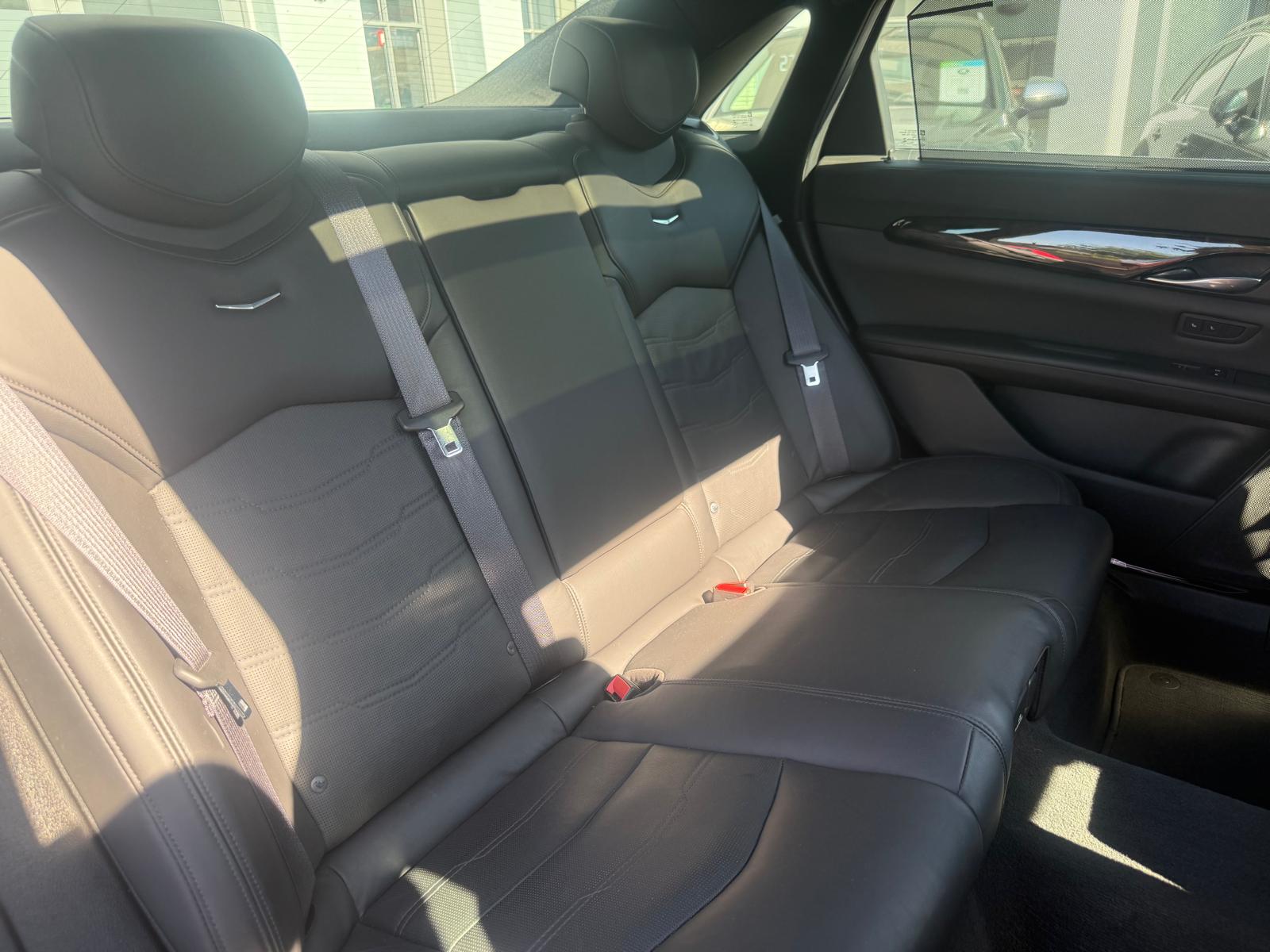 CADILLAC CT6 3.0 Twin Turbo Luxury-image-14
