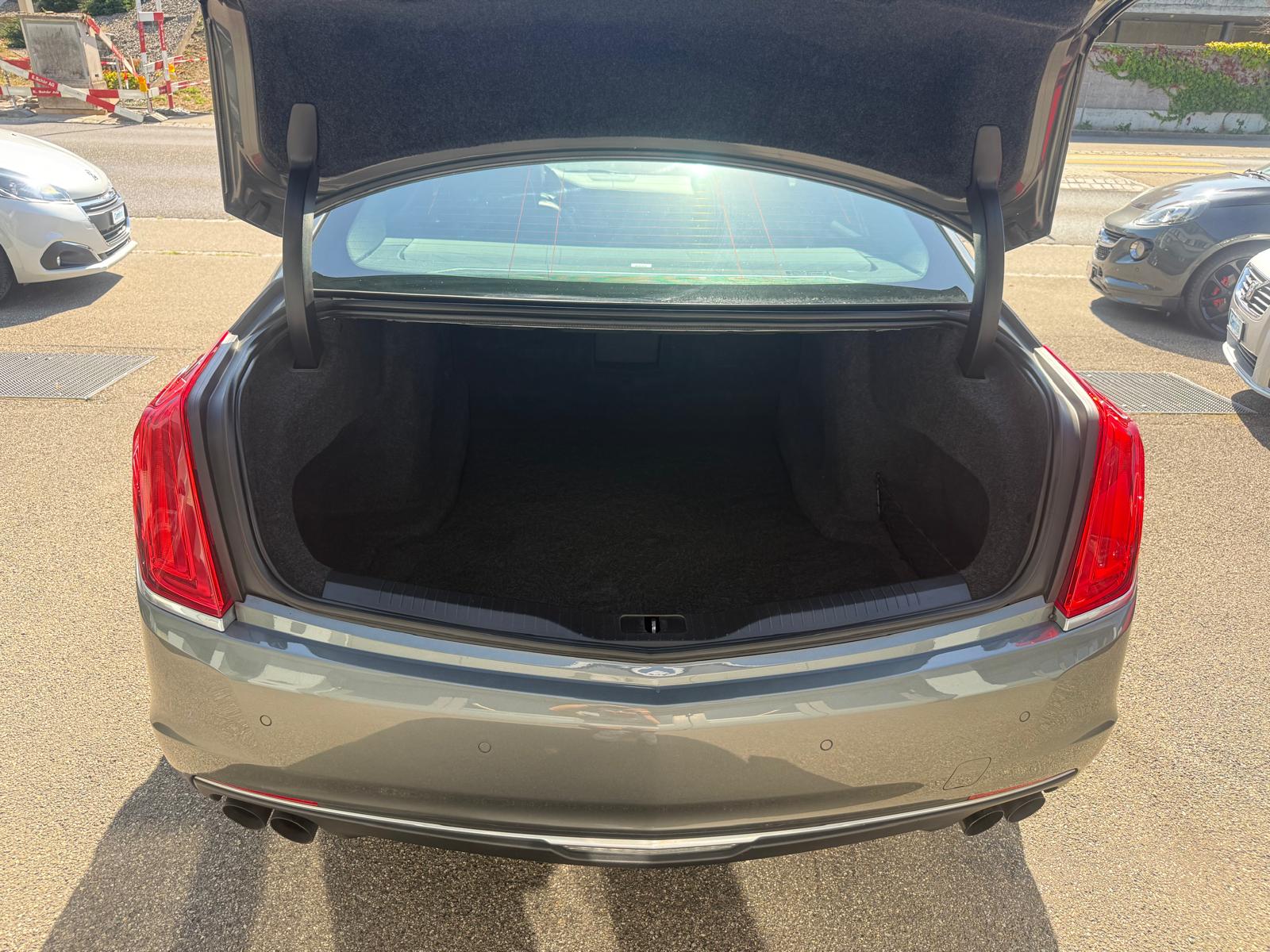 CADILLAC CT6 3.0 Twin Turbo Luxury-image-15