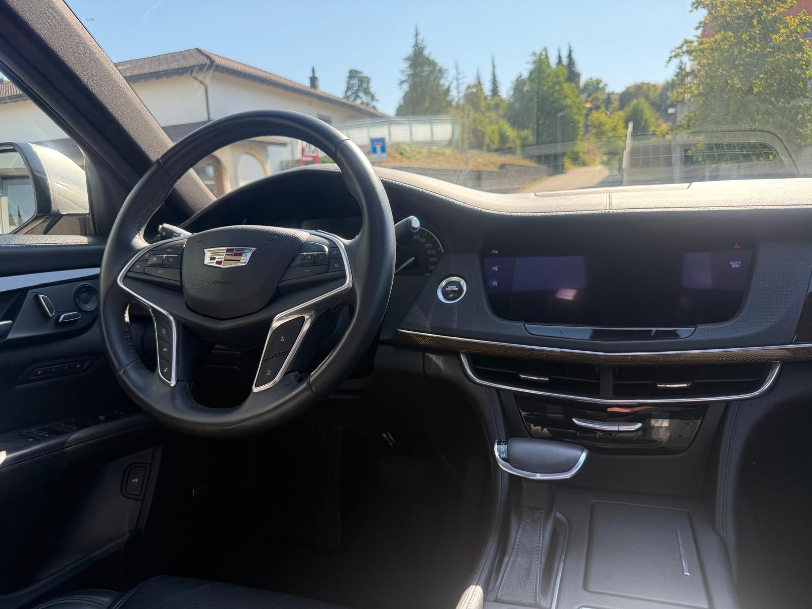 CADILLAC CT6 3.0 Twin Turbo Luxury-image-11