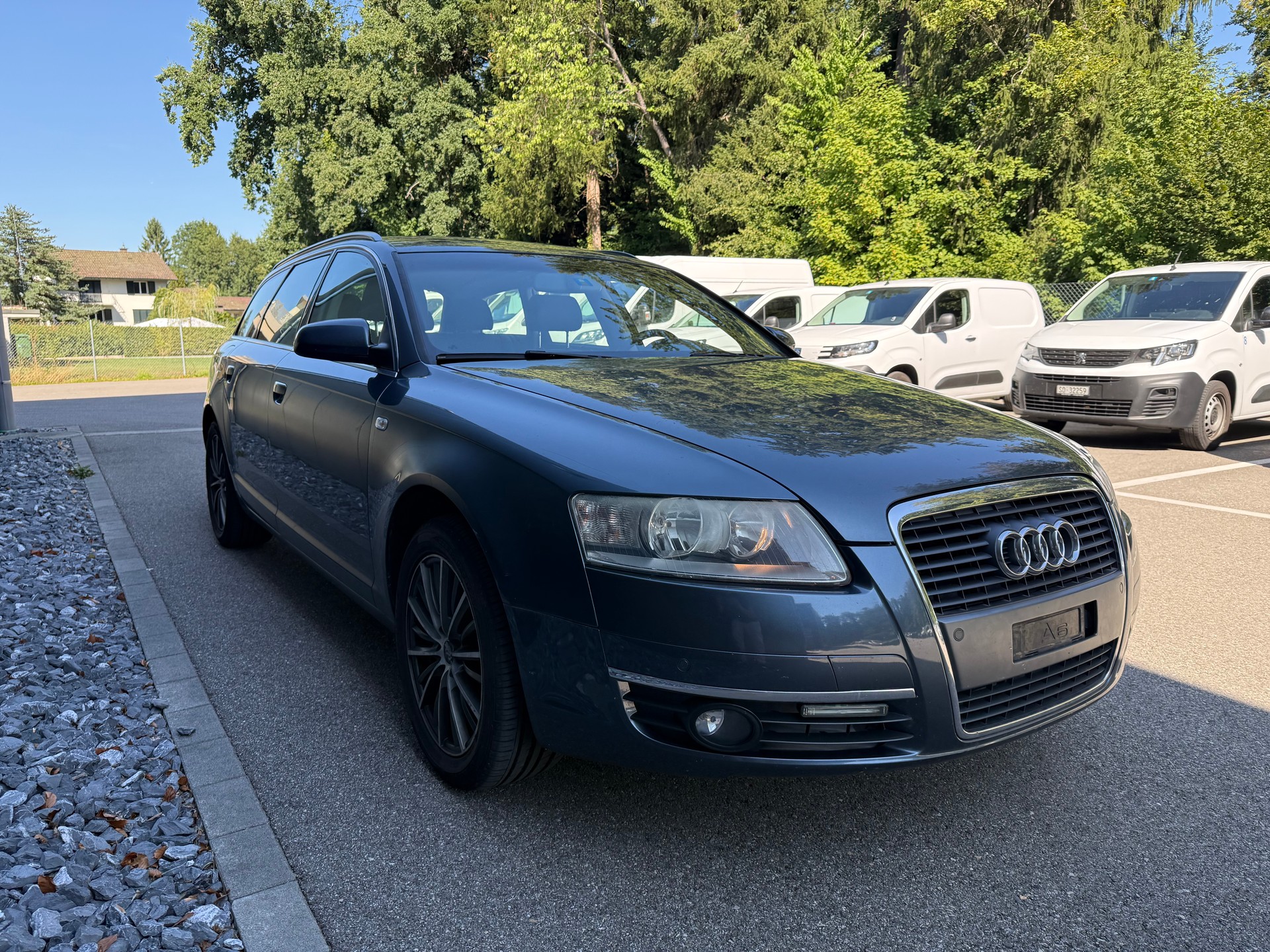 AUDI A6 Avant 2.7 V6 TDI-image-2