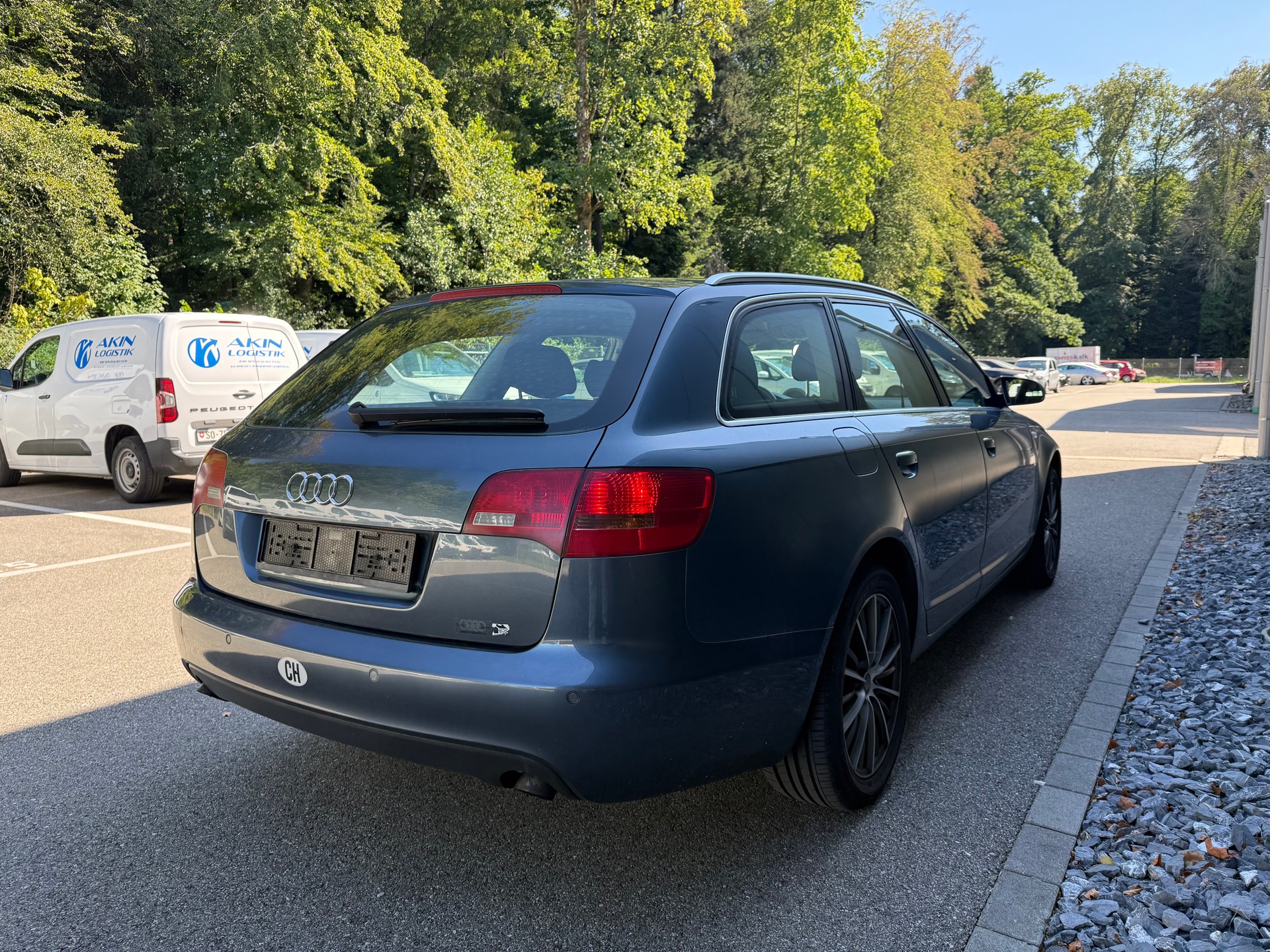 AUDI A6 Avant 2.7 V6 TDI-image-6