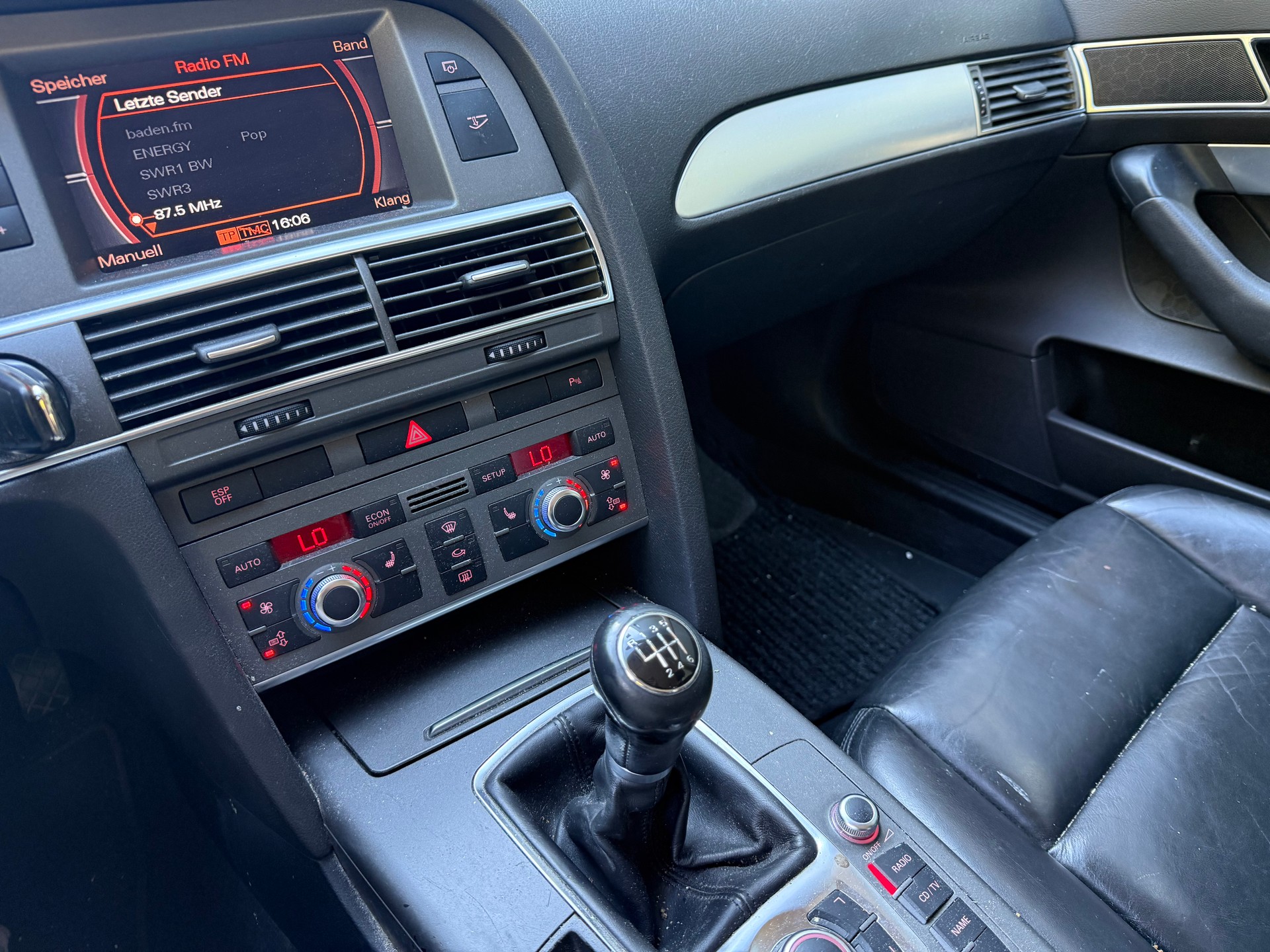 AUDI A6 Avant 2.7 V6 TDI-image-10