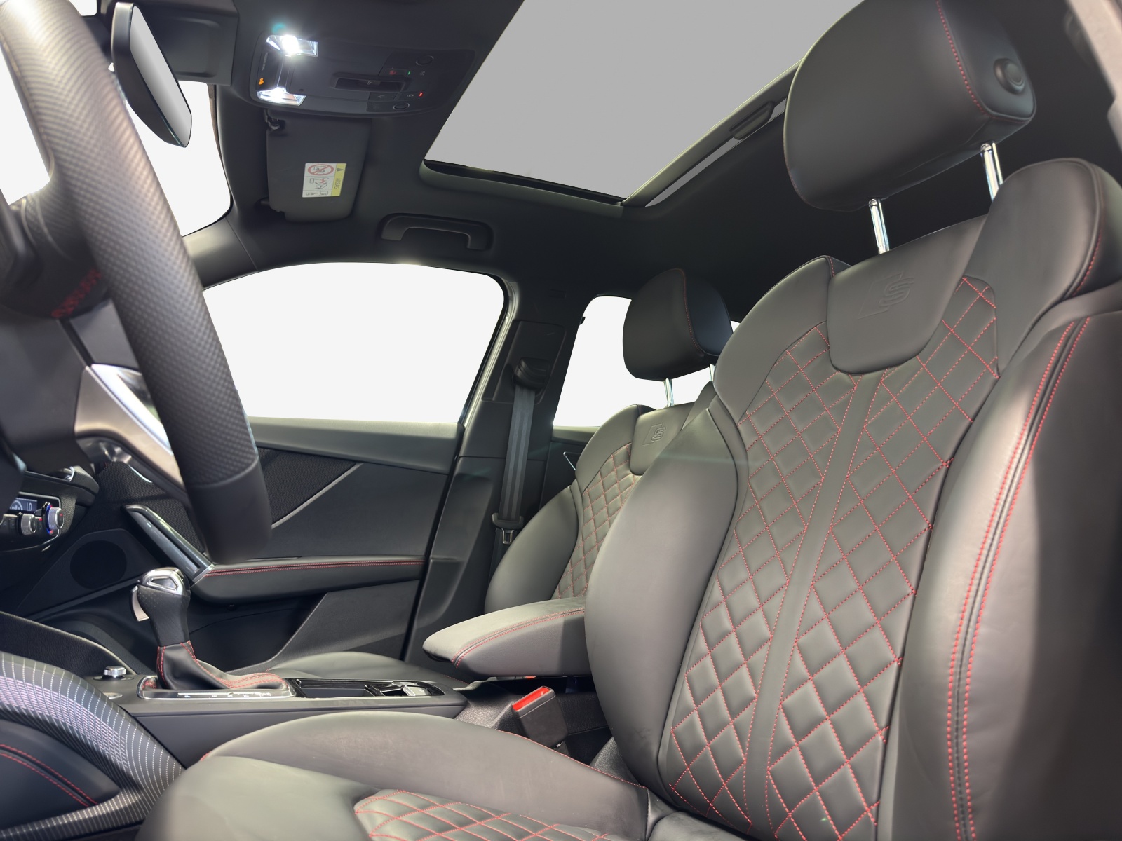 AUDI Q2 40 TFSI S line Attraction quattro S-tronic-image-14