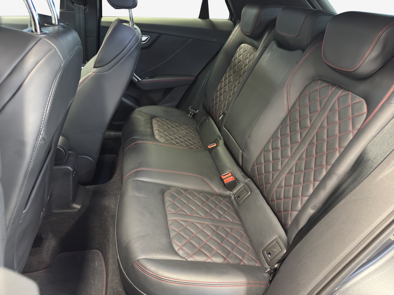 AUDI Q2 40 TFSI S line Attraction quattro S-tronic-image-11
