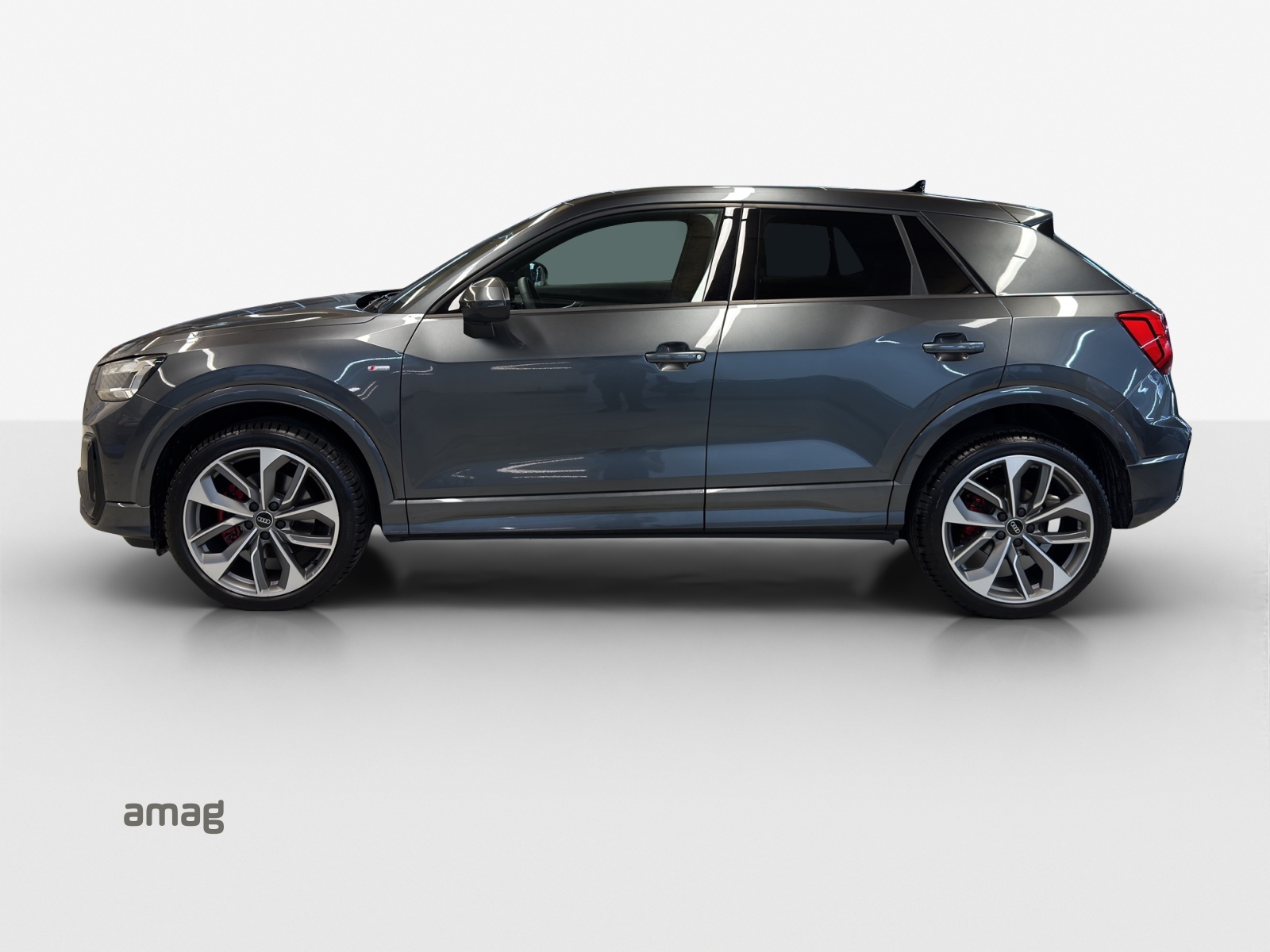 AUDI Q2 40 TFSI S line Attraction quattro S-tronic-image-1