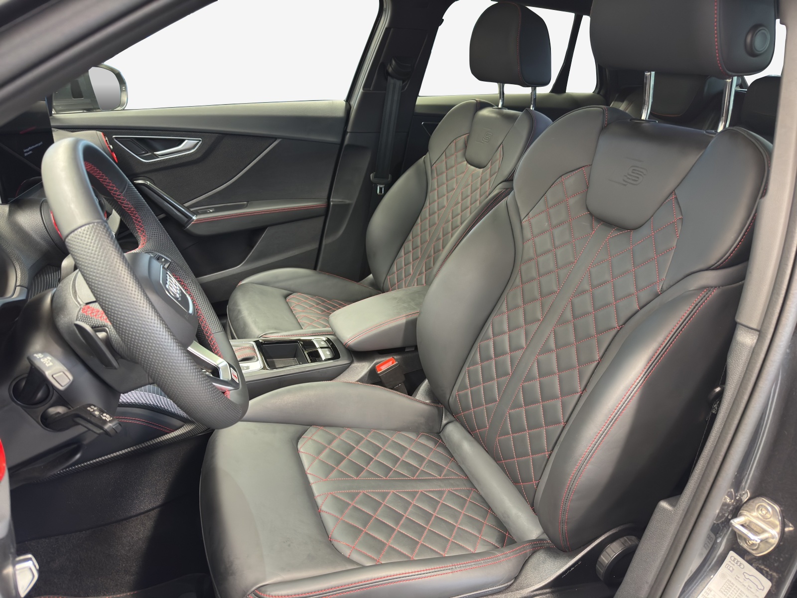 AUDI Q2 40 TFSI S line Attraction quattro S-tronic-image-7