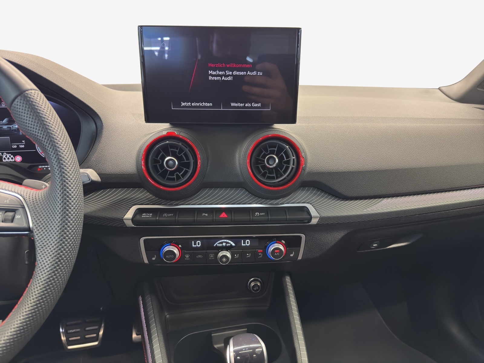 AUDI Q2 40 TFSI S line Attraction quattro S-tronic-image-10