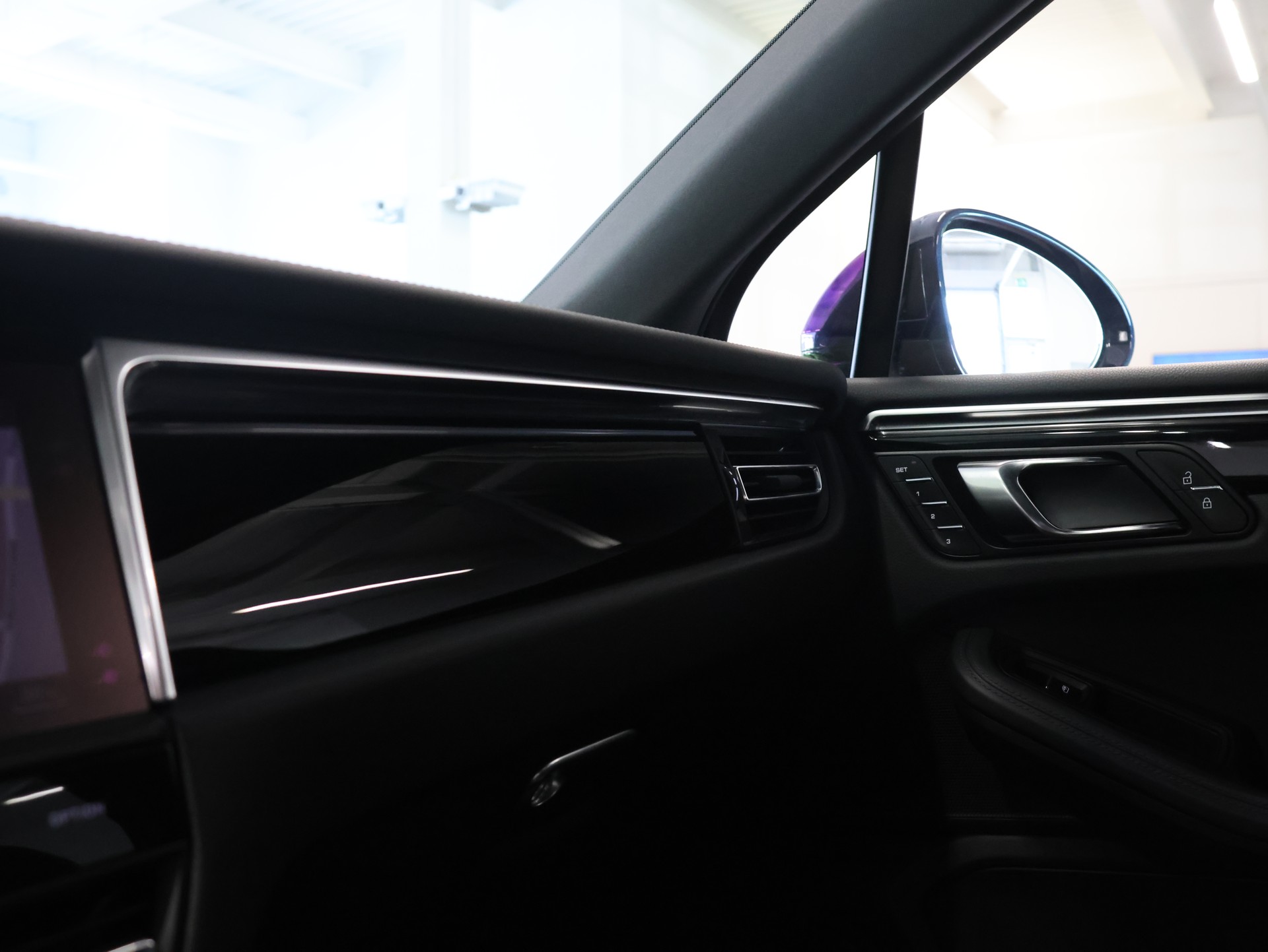 PORSCHE Macan S PDK *Panoramadach* *Bose* *Sitzheizung*-image-33