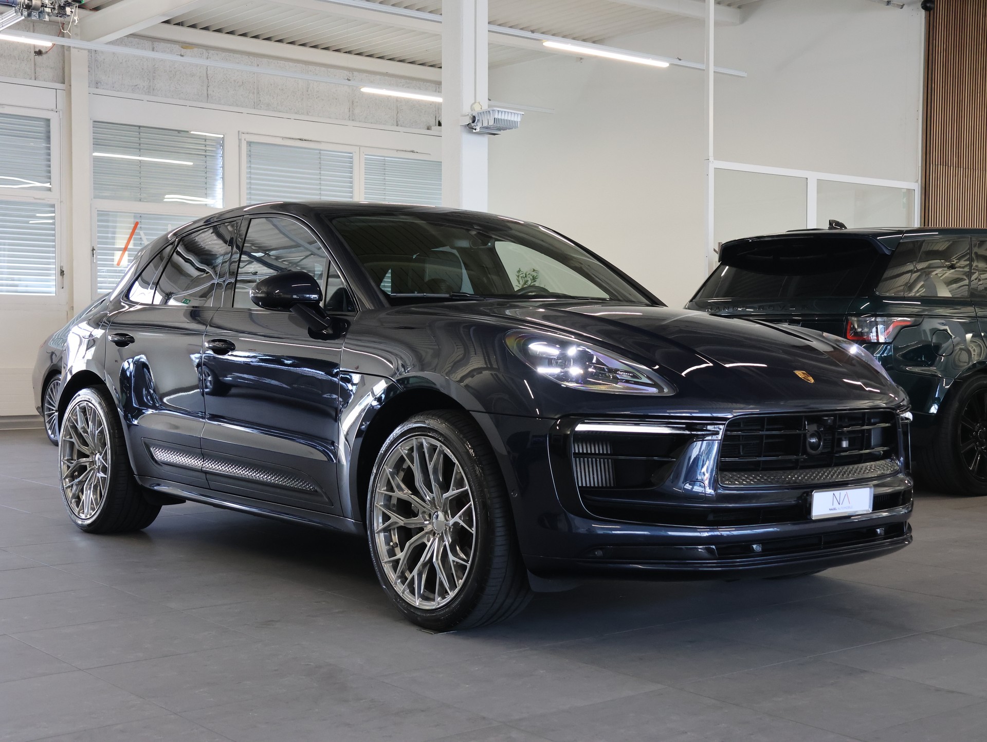 PORSCHE Macan S PDK *Panoramadach* *Bose* *Sitzheizung*-image-1