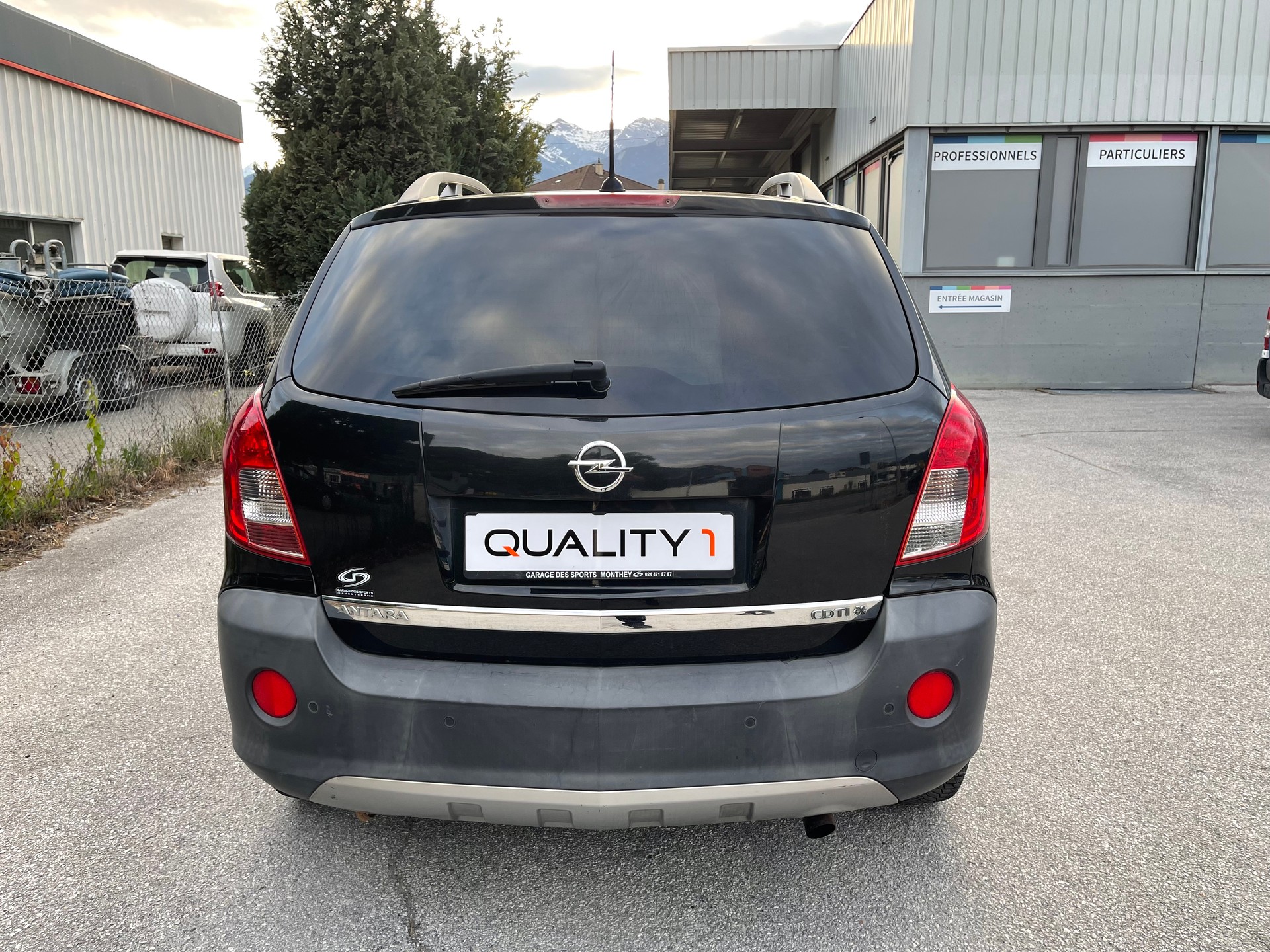 OPEL Antara 2.2 CDTi Cosmo 4WD Automatic-image-16