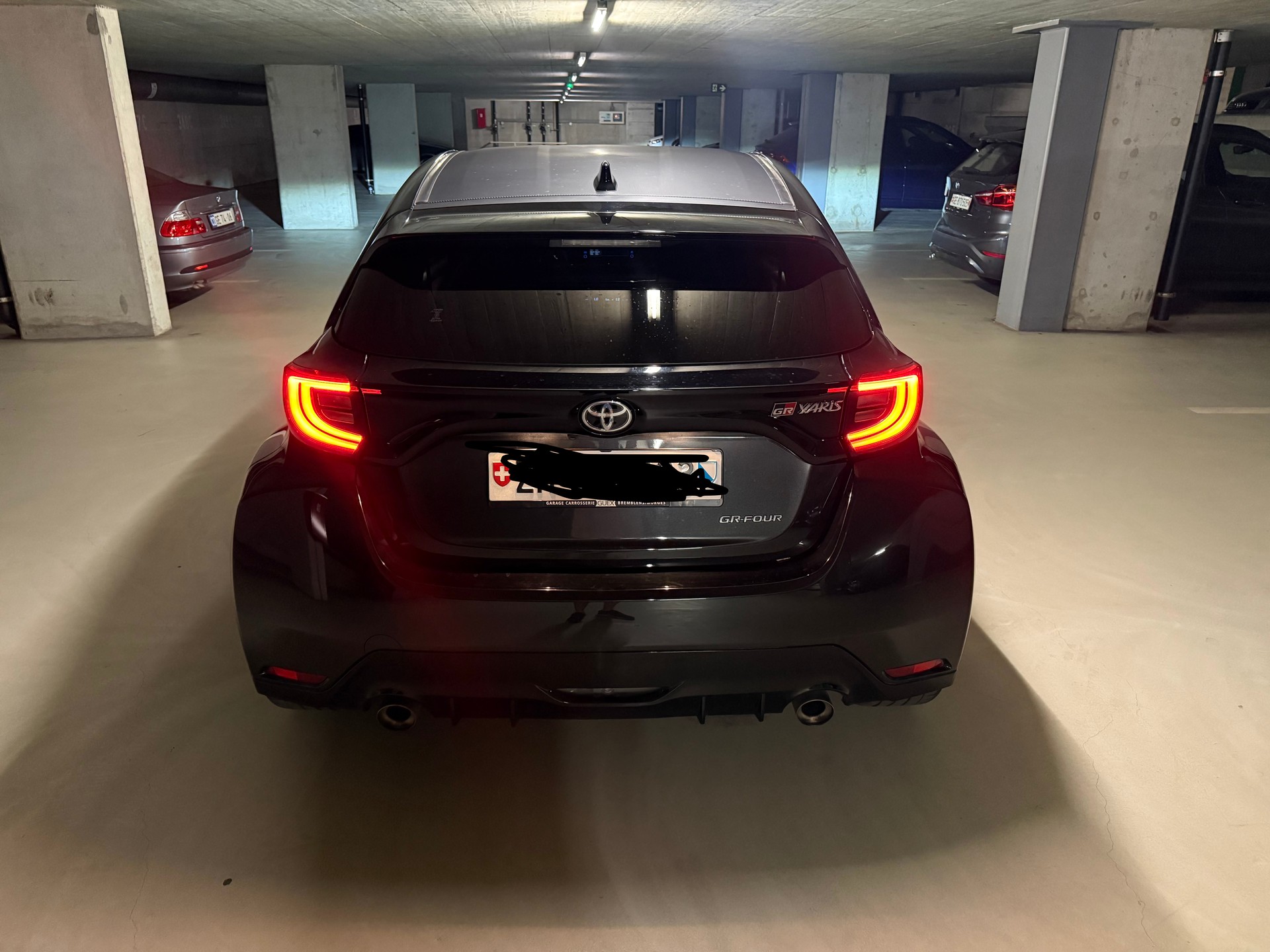 TOYOTA 1.6 Turbo Sport 4x4-image-3