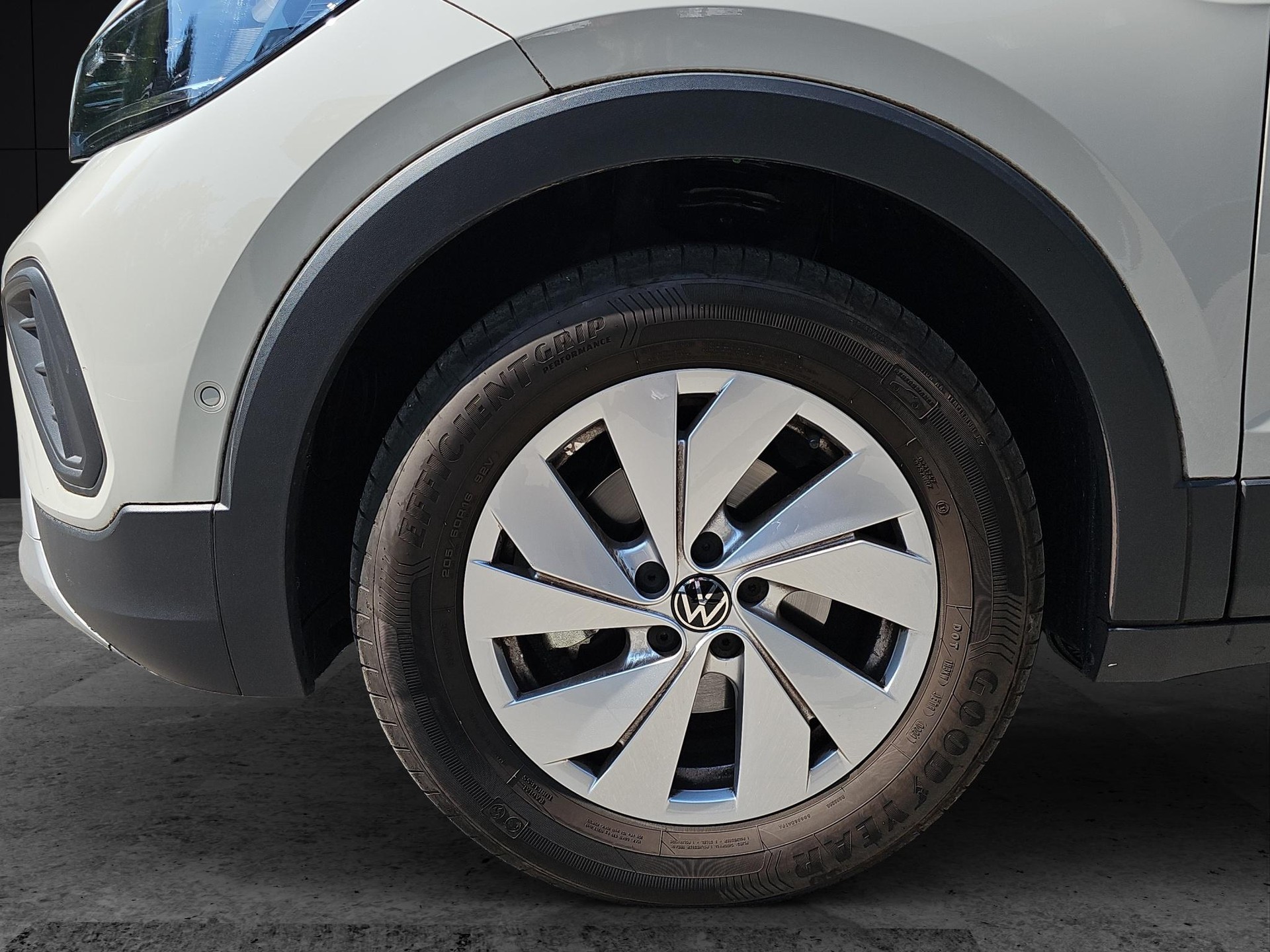 VW T-Cross 1.0 TSI 115 Life-image-8