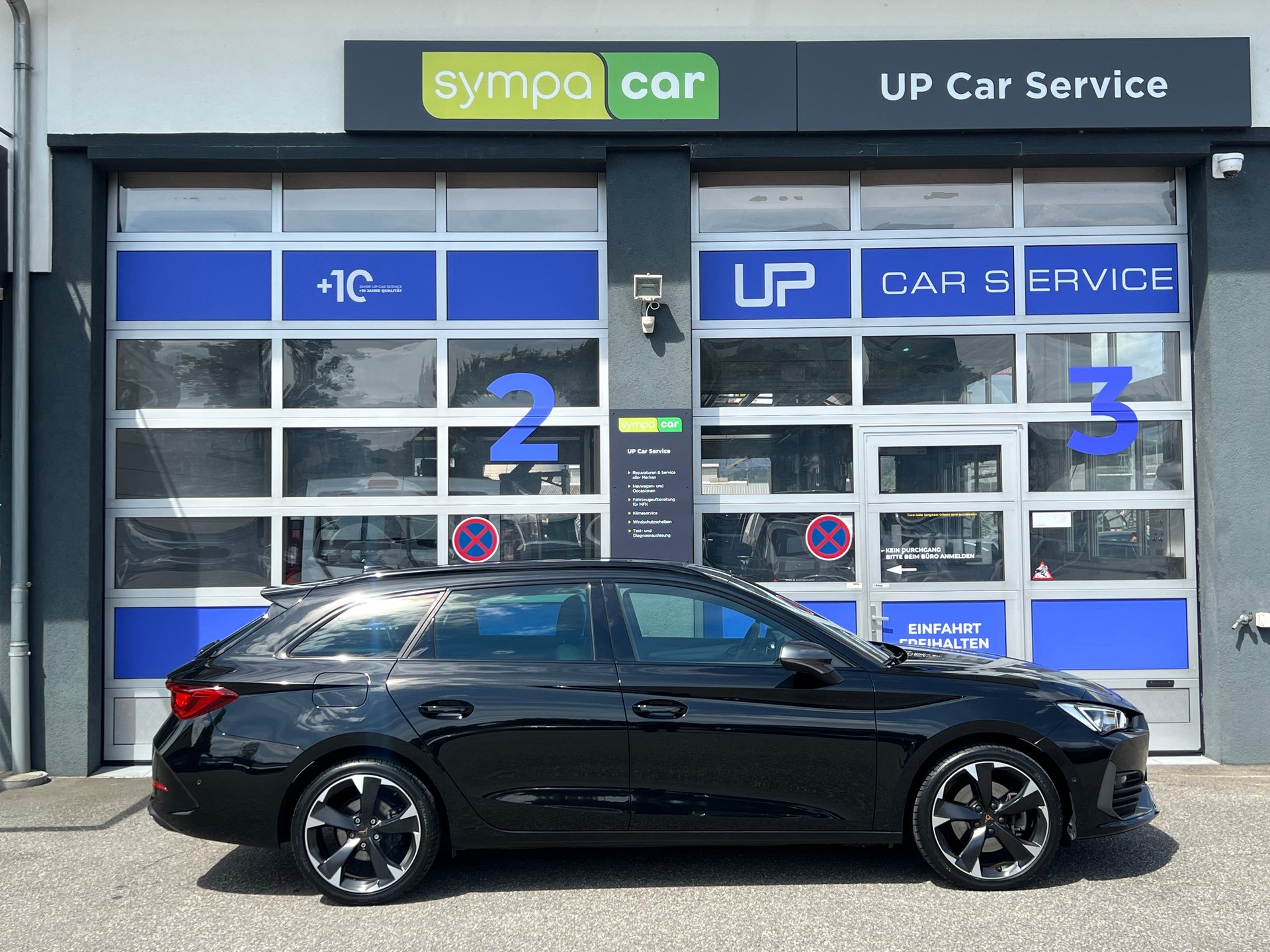 CUPRA Leon ST 2.0 TSI DSG-showroom-element-3