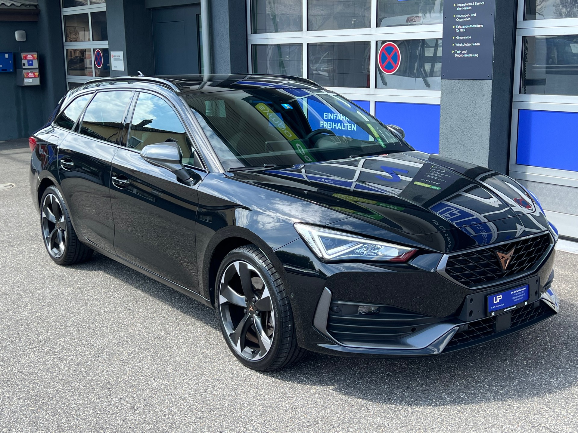 CUPRA Leon ST 2.0 TSI DSG-showroom-element-2