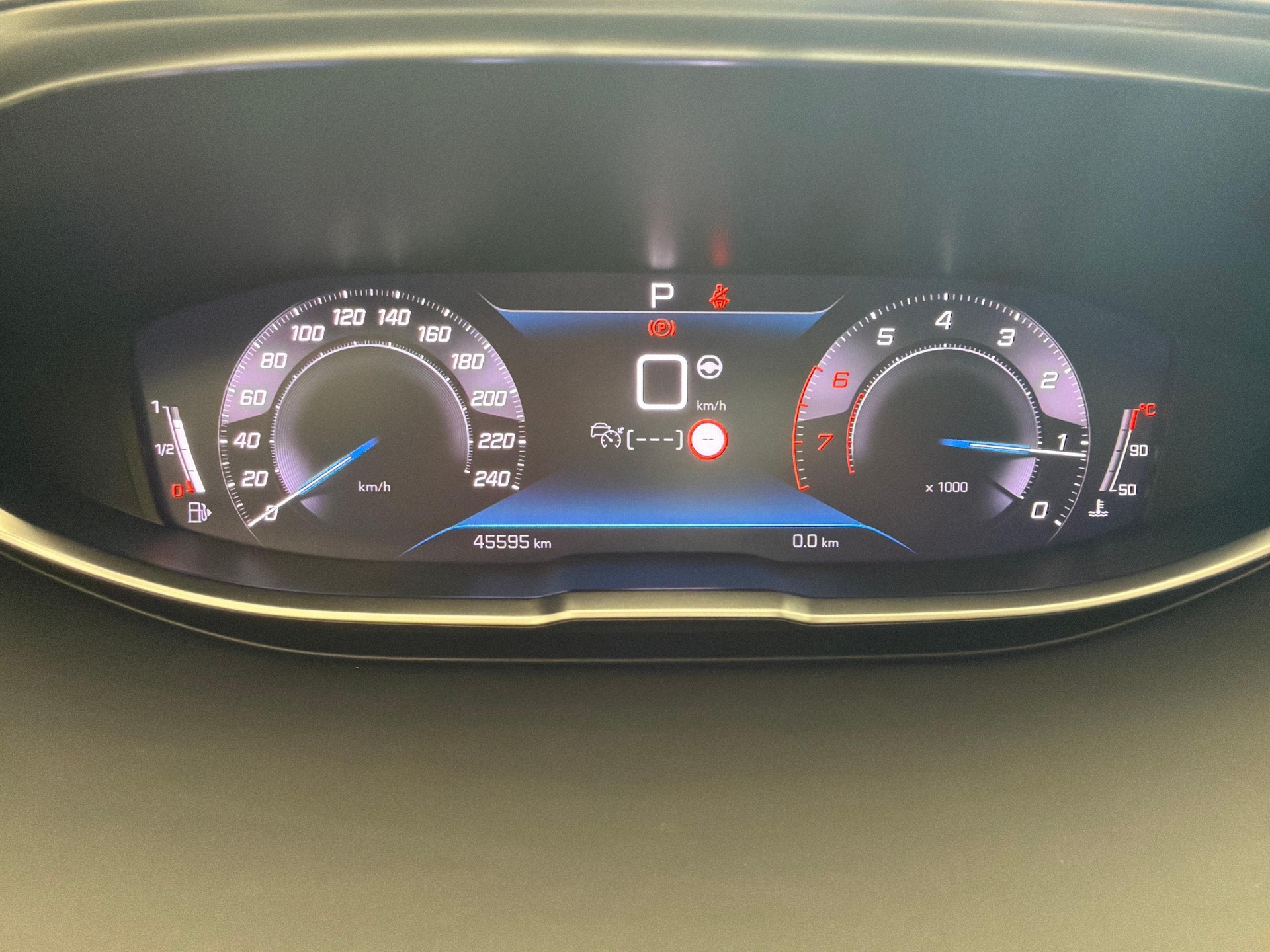 PEUGEOT 3008 1.2 PureTech GT-image-13