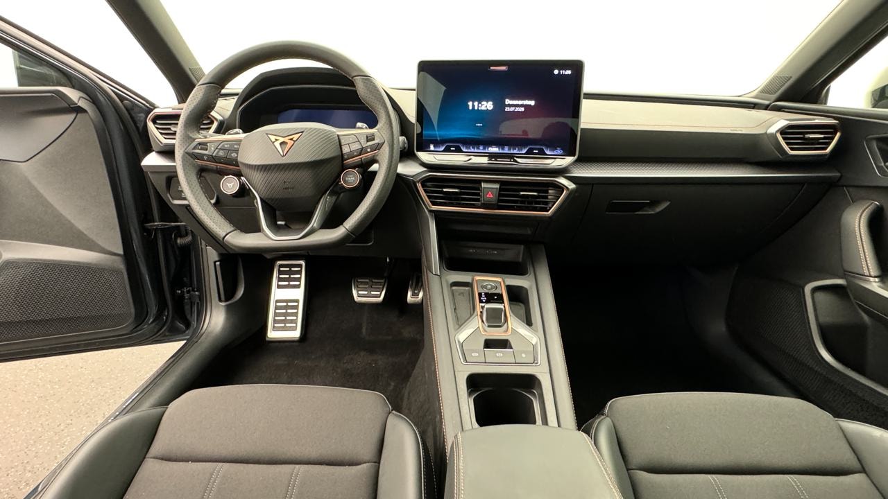CUPRA LEON 1.5 e-HYBRID pHEV DSG-image-5