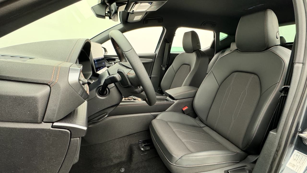 CUPRA LEON 1.5 e-HYBRID pHEV DSG-image-4
